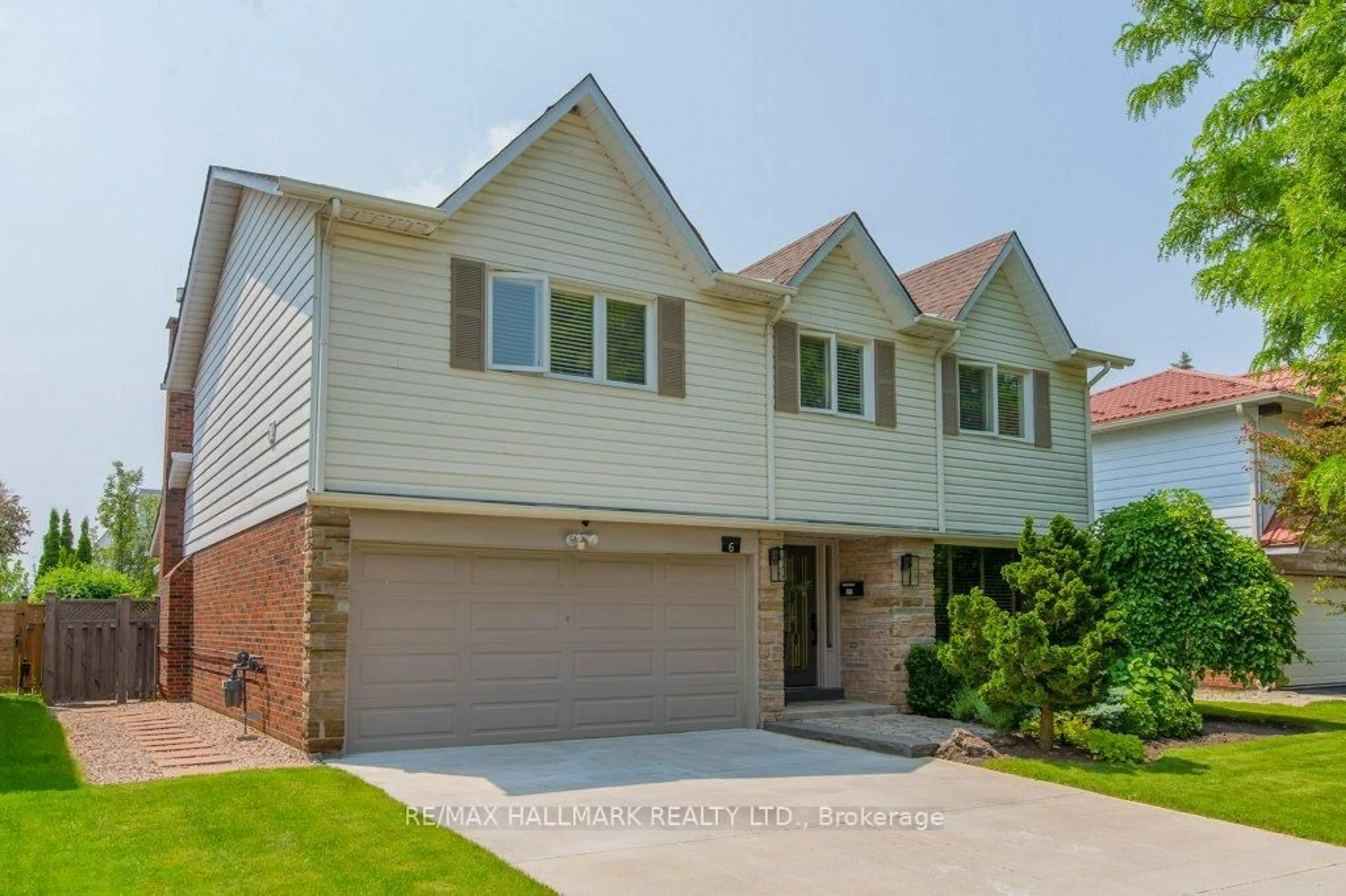 Home with brick exterior material, street for 6 Tumbleweed Rd, Toronto Ontario M2J 2N3