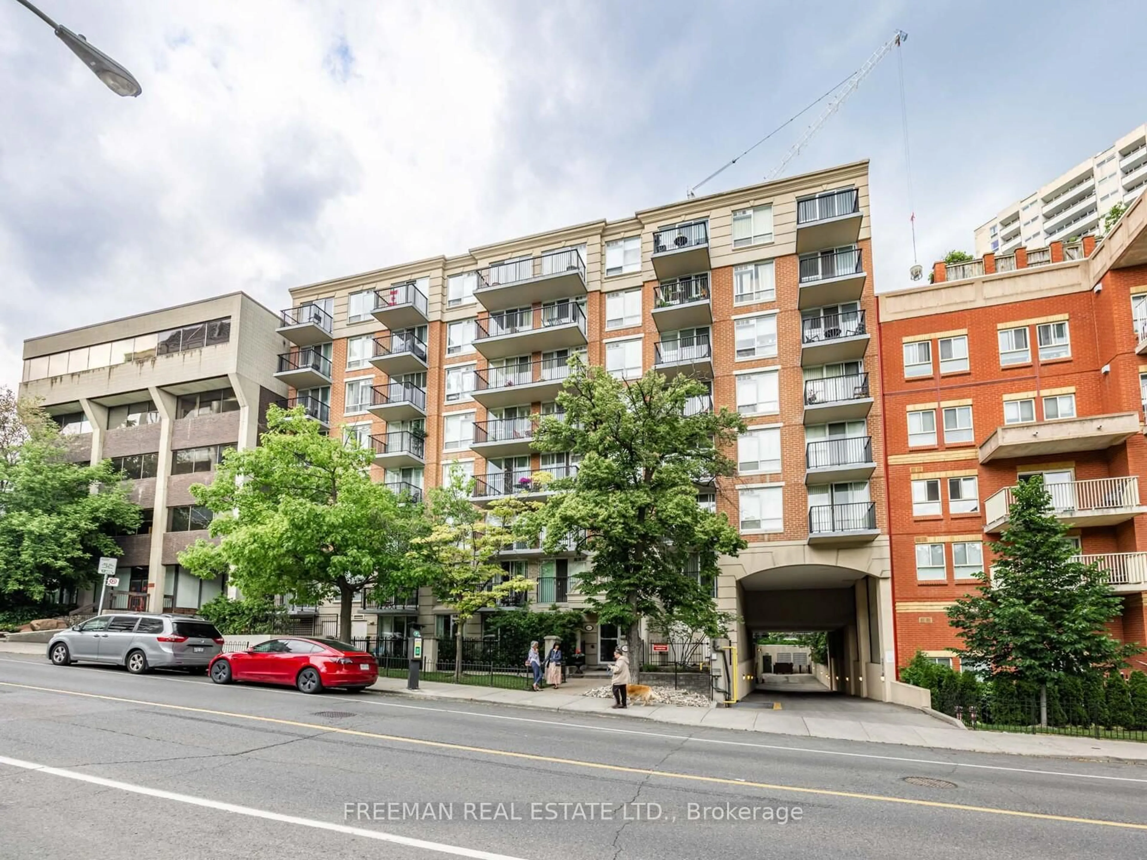 Unknown for 260 Merton St #508, Toronto Ontario M4S 3G2