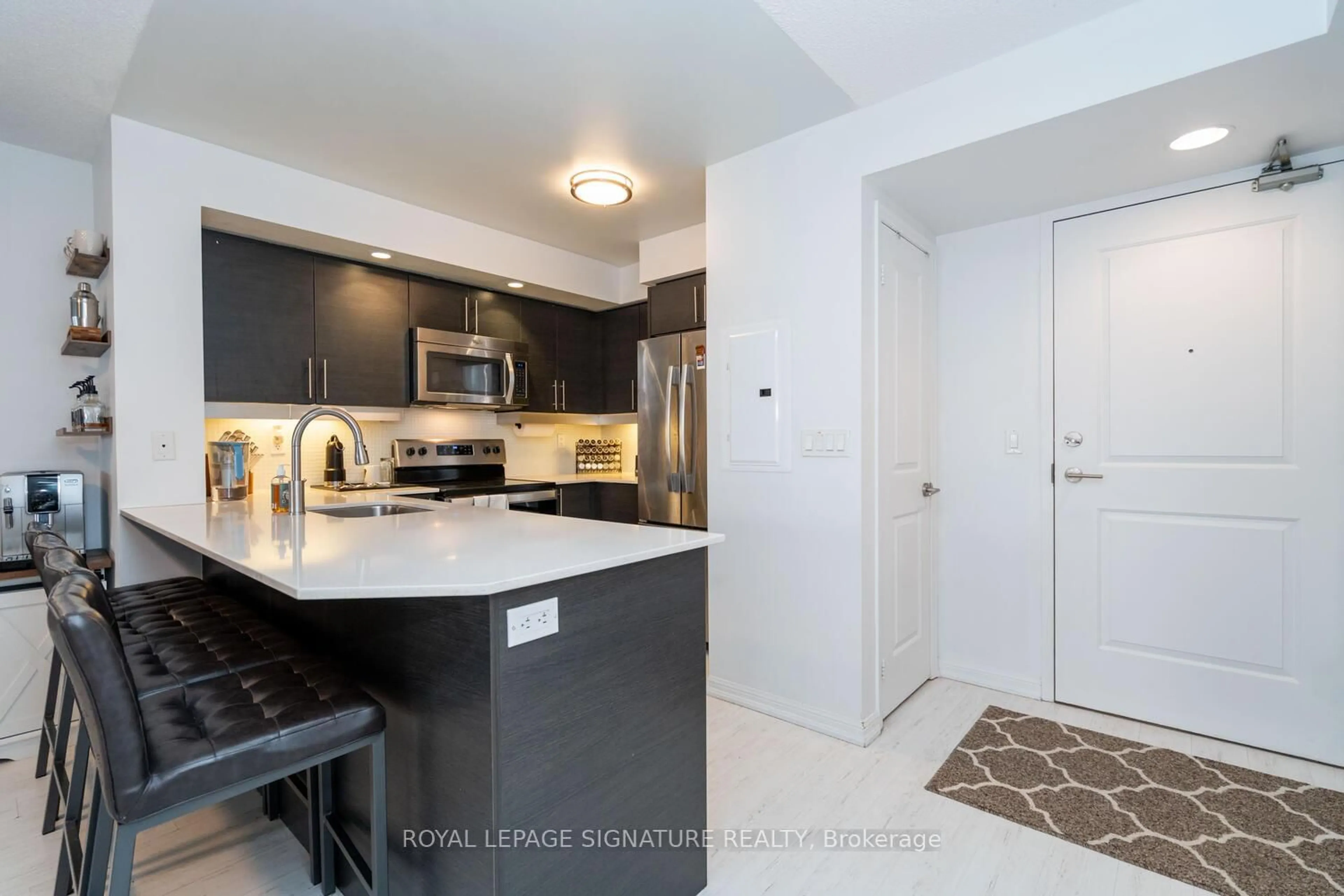 Unknown for 75 East Liberty St #819, Toronto Ontario M6K 3R3