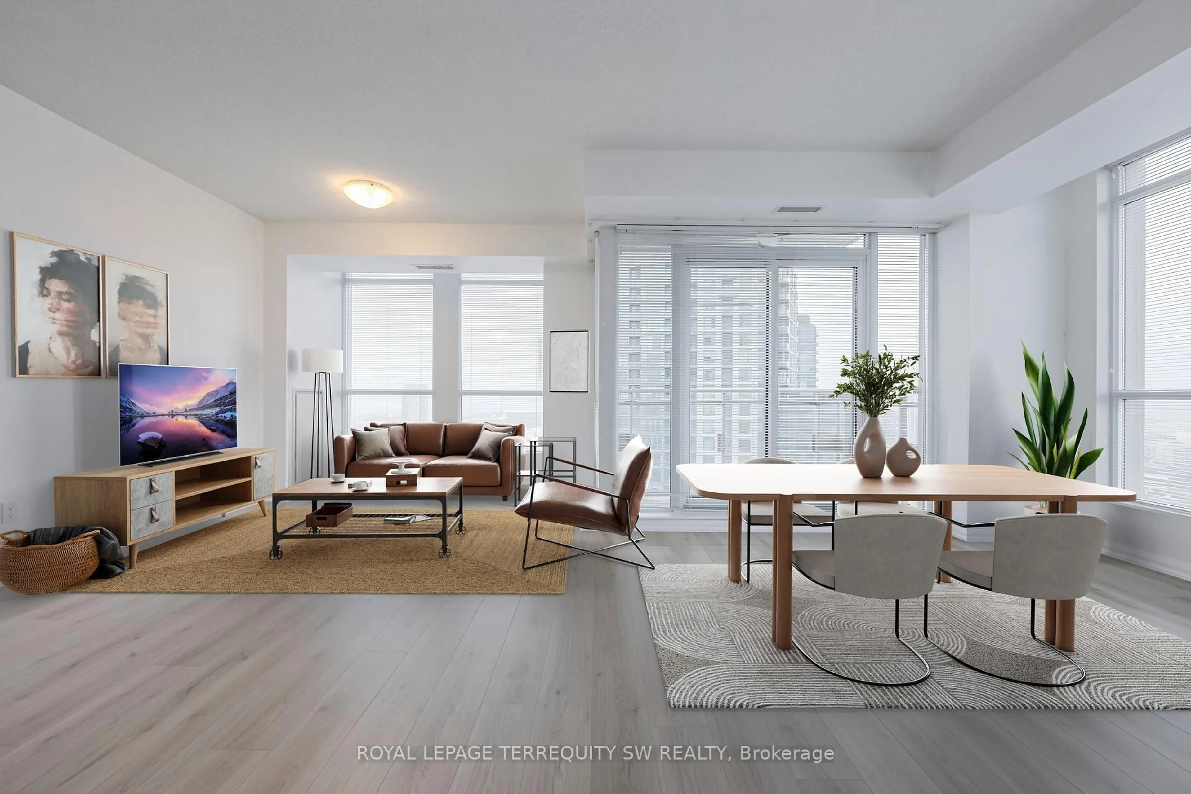 Living room with furniture, unknown for 628 Fleet St #3201, Toronto Ontario M5V 1A8
