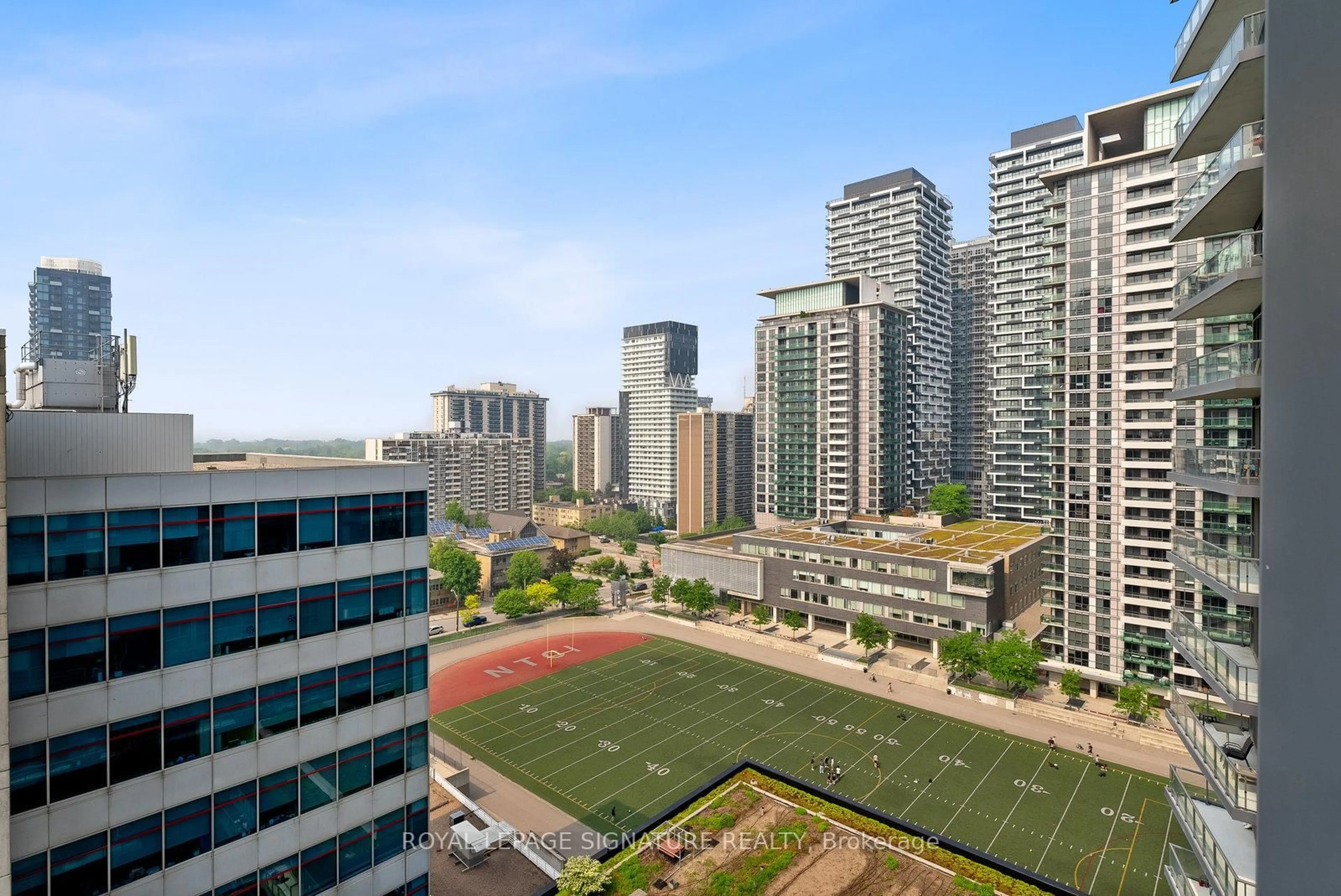 A pic from outside/outdoor area/front of a property/back of a property/a pic from drone, city buildings view from balcony for 30 Roehampton Ave #1505, Toronto Ontario M4P 1R2