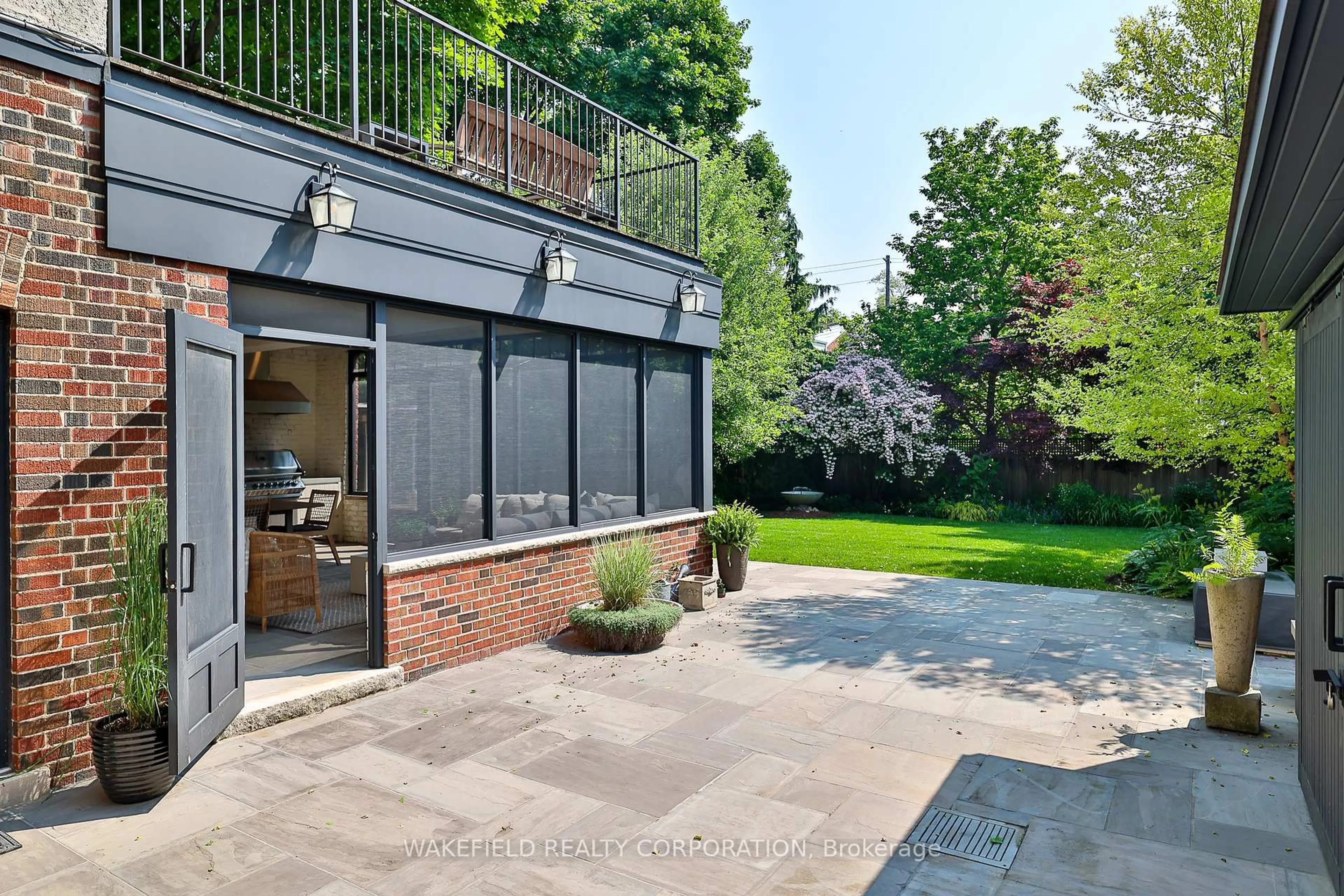 Patio, street for 11 Conrad Ave, Toronto Ontario M6G 3G4