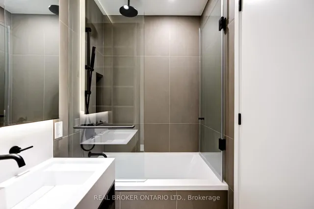 Additional property image - 55 Charles St St