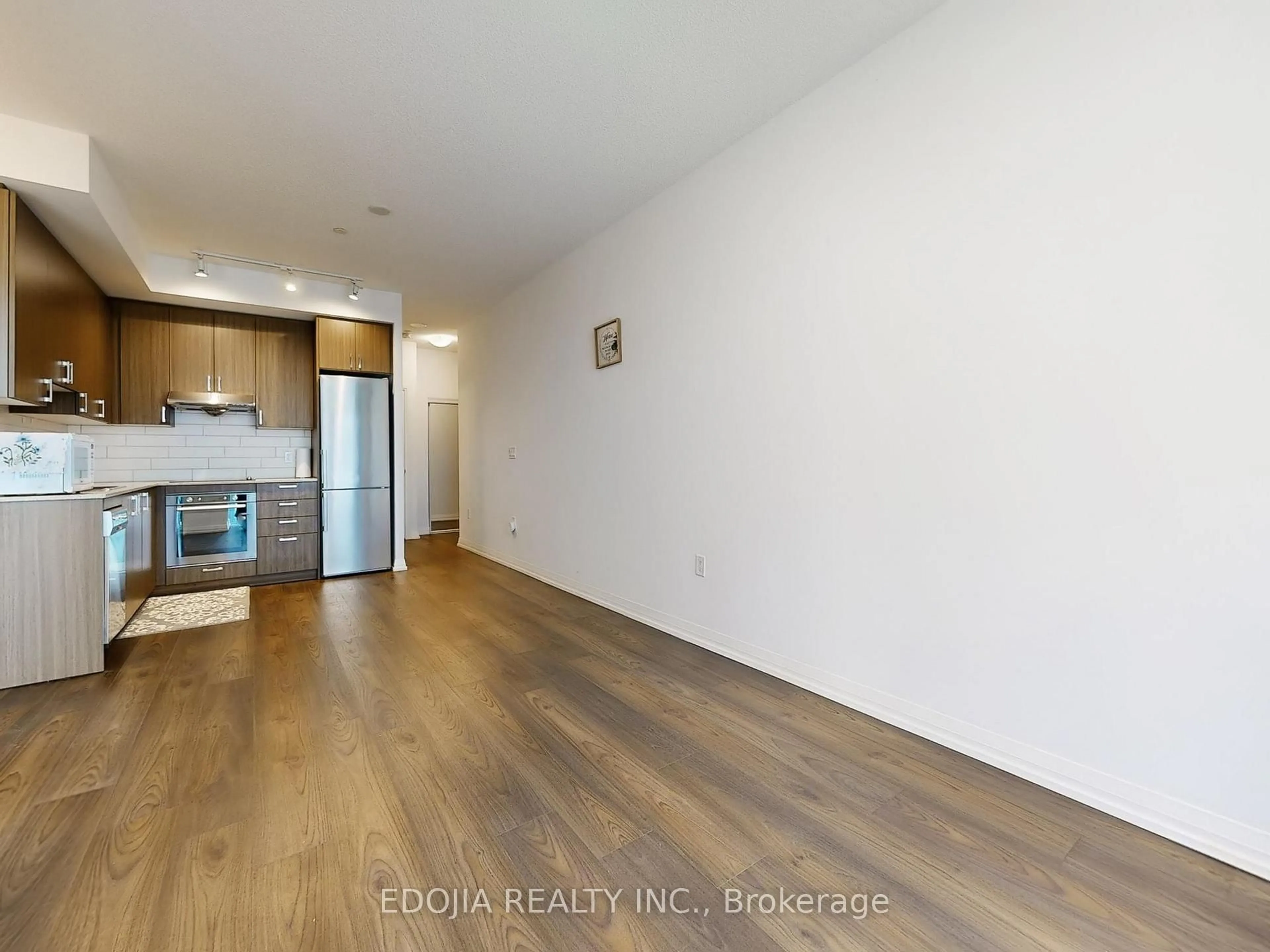 Unknown for 50 Ann O'reilly Rd #302, Toronto Ontario M2J 0C9
