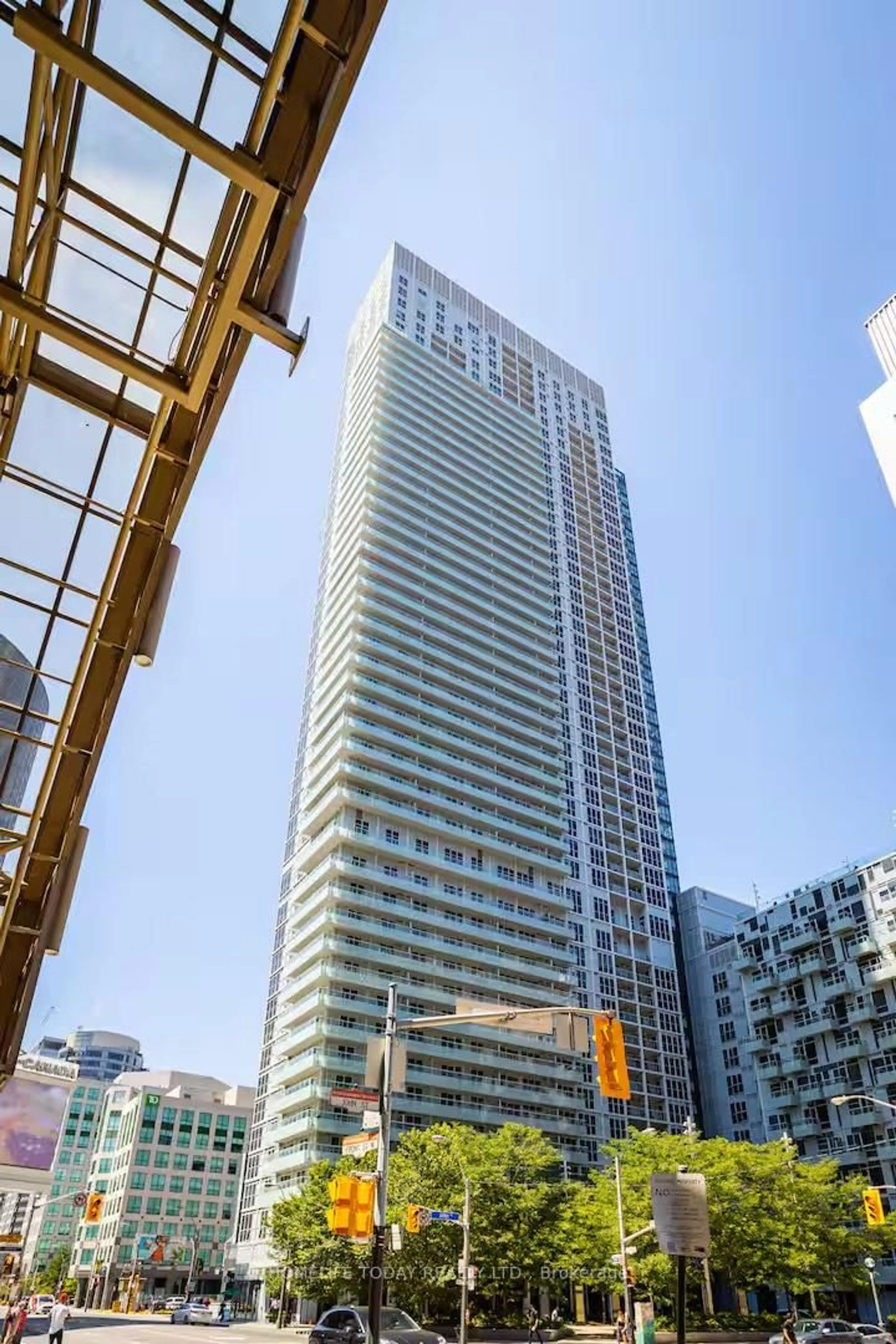 Unknown for 300 Front St #2106, Toronto Ontario M5V 0E9