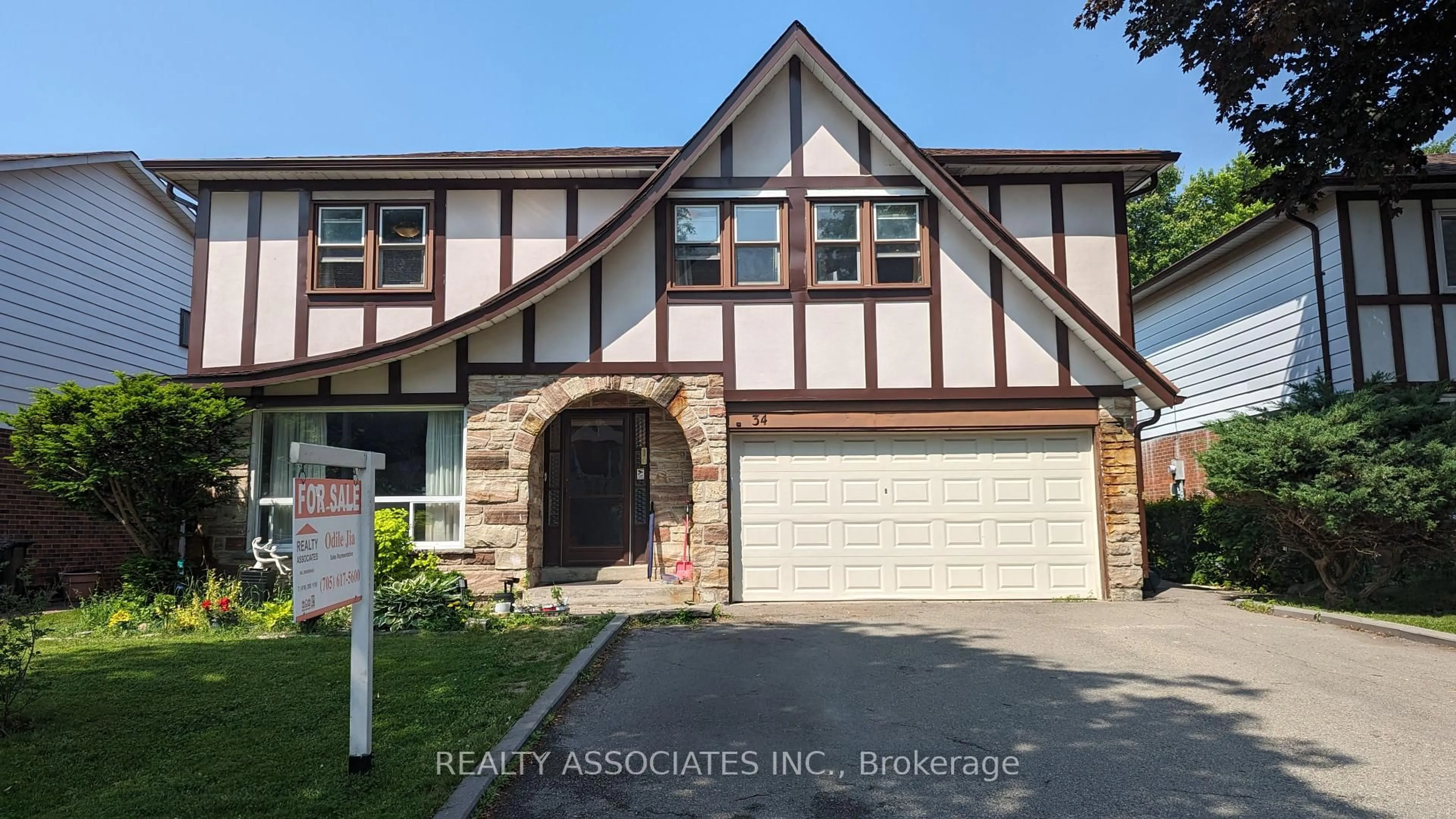 Unknown for 34 Cobblestone Dr, Toronto Ontario M2J 2X7