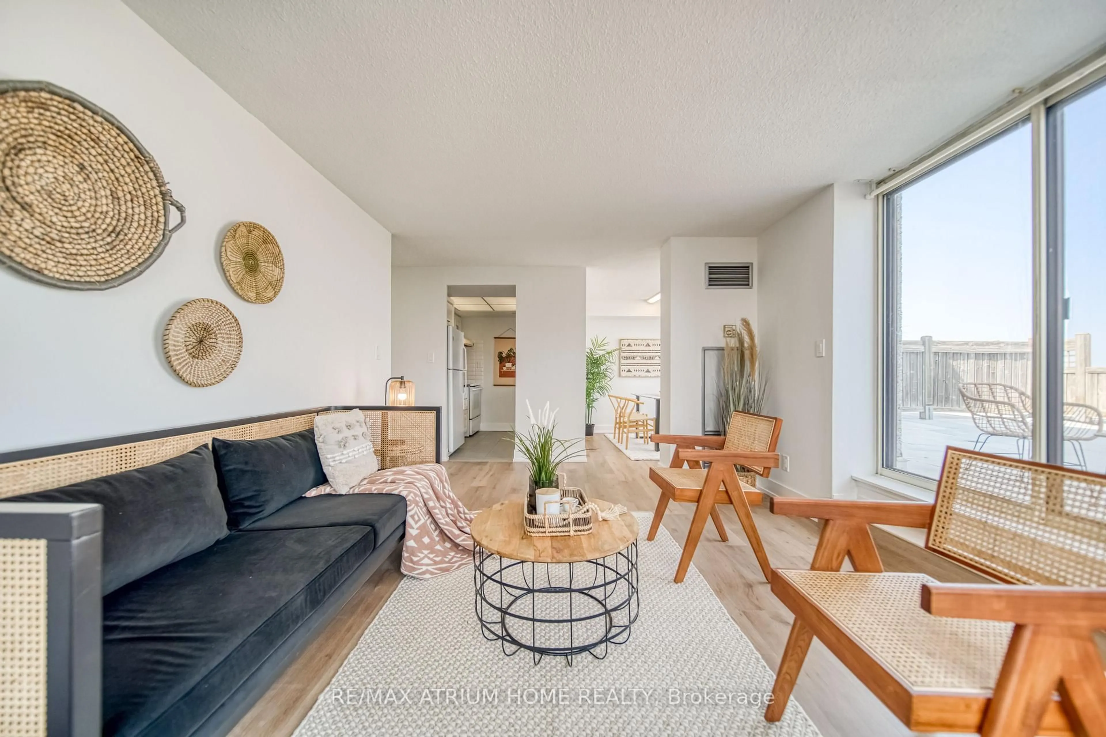 Living room with furniture, unknown for 5765 Yonge St #PH306, Toronto Ontario M2M 4H9