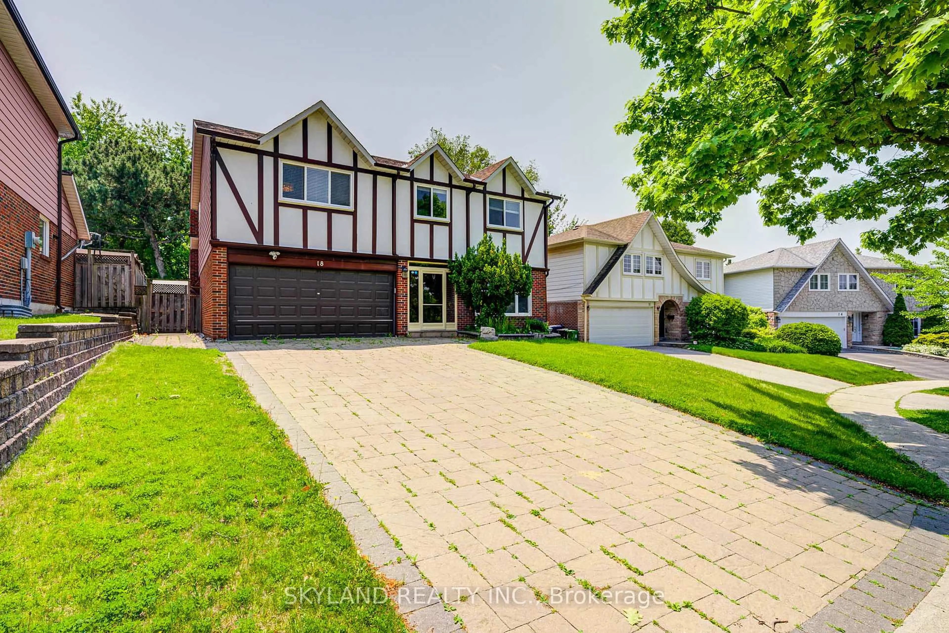 Home with brick exterior material, street for 18 Tumbleweed Rd, Toronto Ontario M2J 2N3