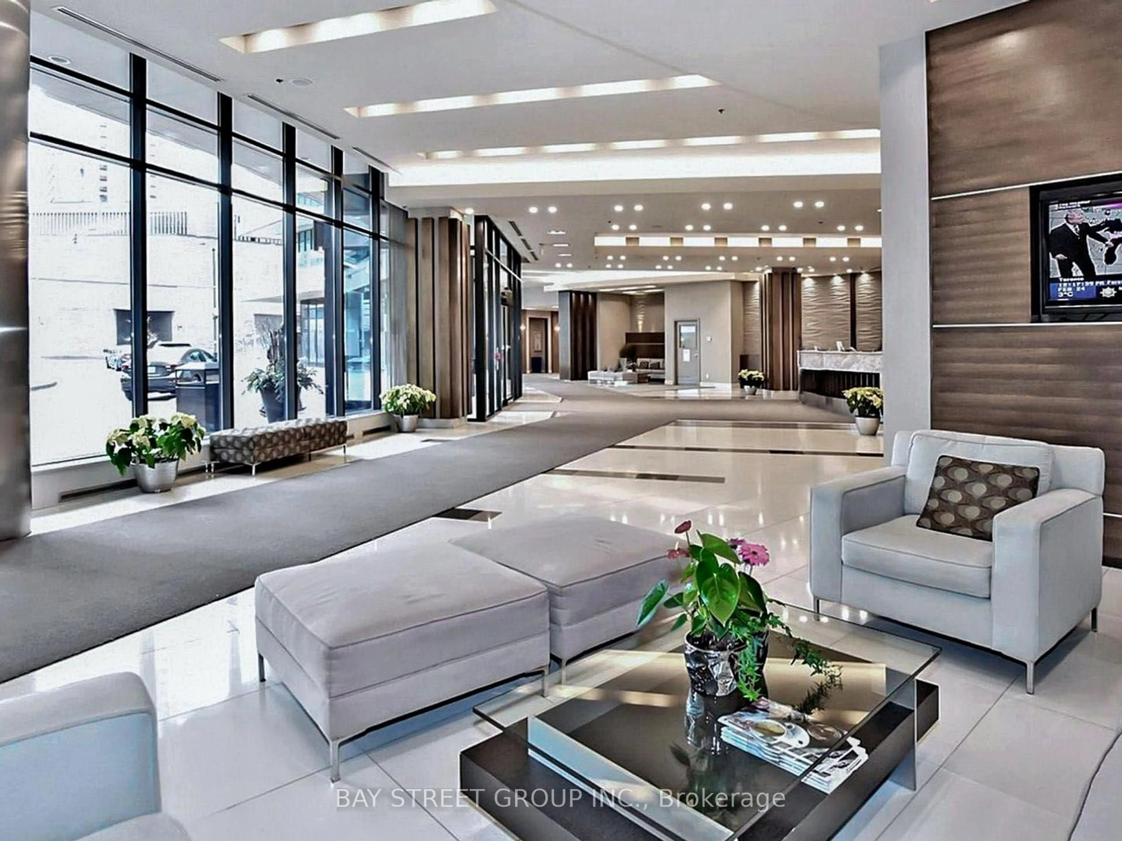 Lobby for 33 BAY St #4803, Toronto Ontario M5J 2Z3