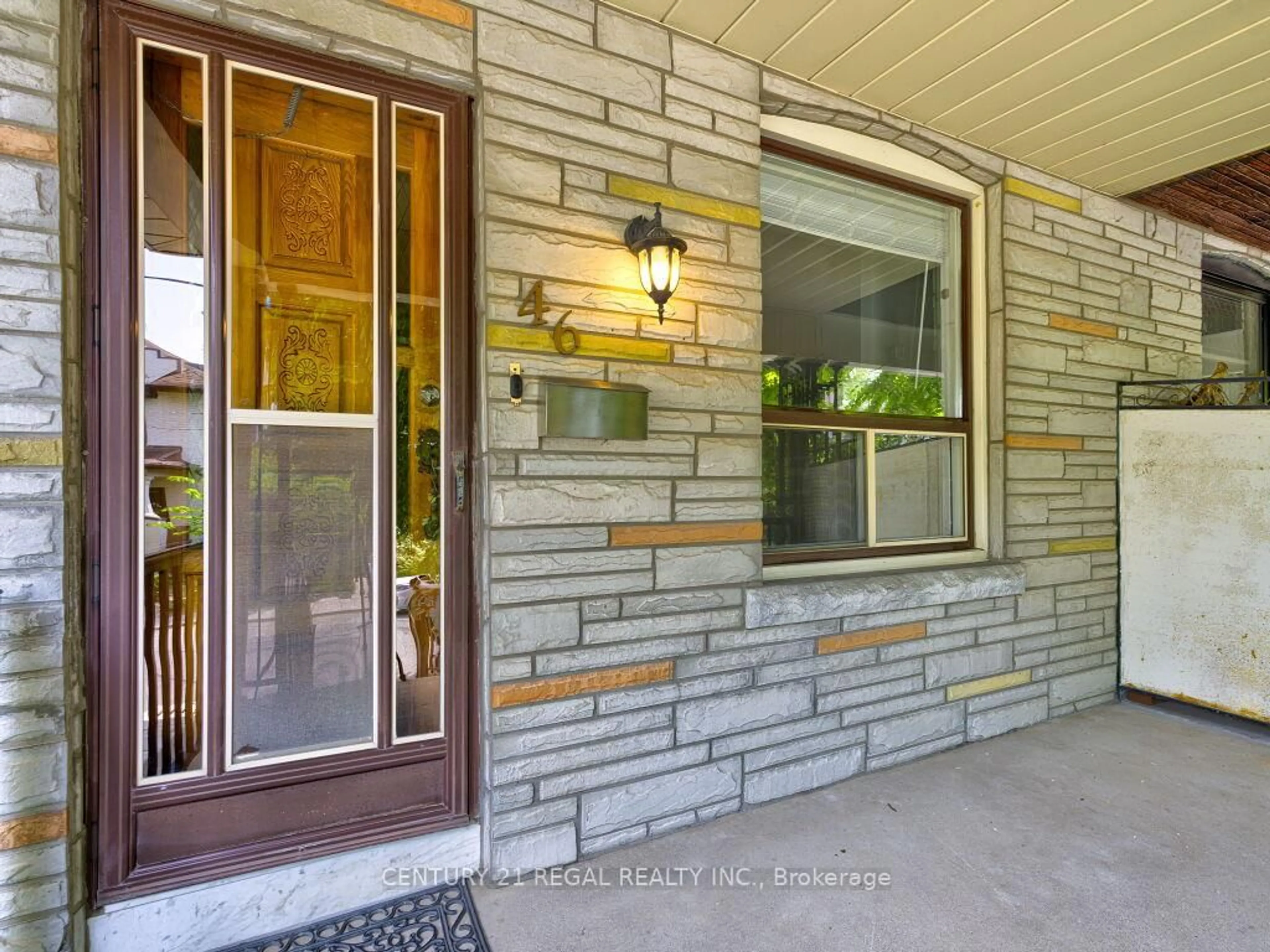Unknown for 46 Marchmount Rd, Toronto Ontario M6G 2A9