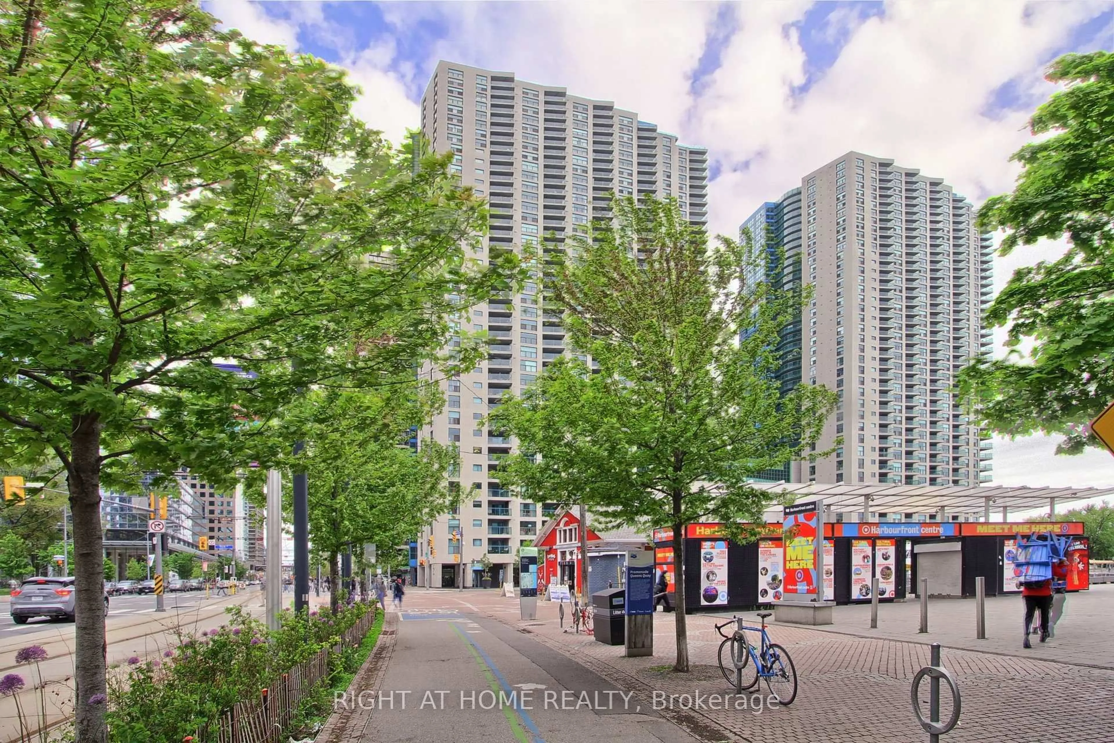 Unknown for 77 Harbour Sq #504, Toronto Ontario M5J 2S2