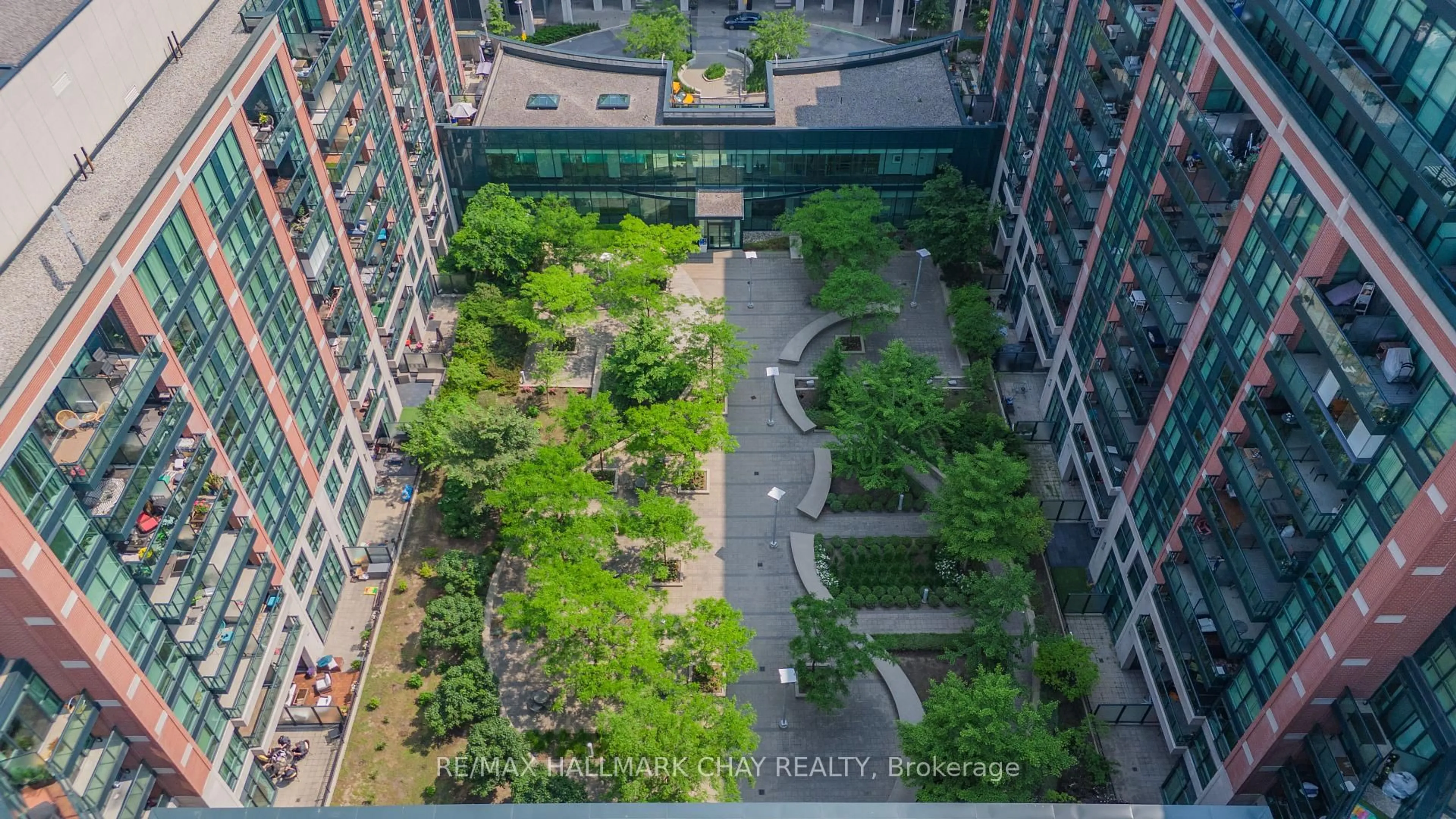 A pic from outside/outdoor area/front of a property/back of a property/a pic from drone, city buildings view from balcony for 525 Wilson Ave #332, Toronto Ontario M3H 0A7
