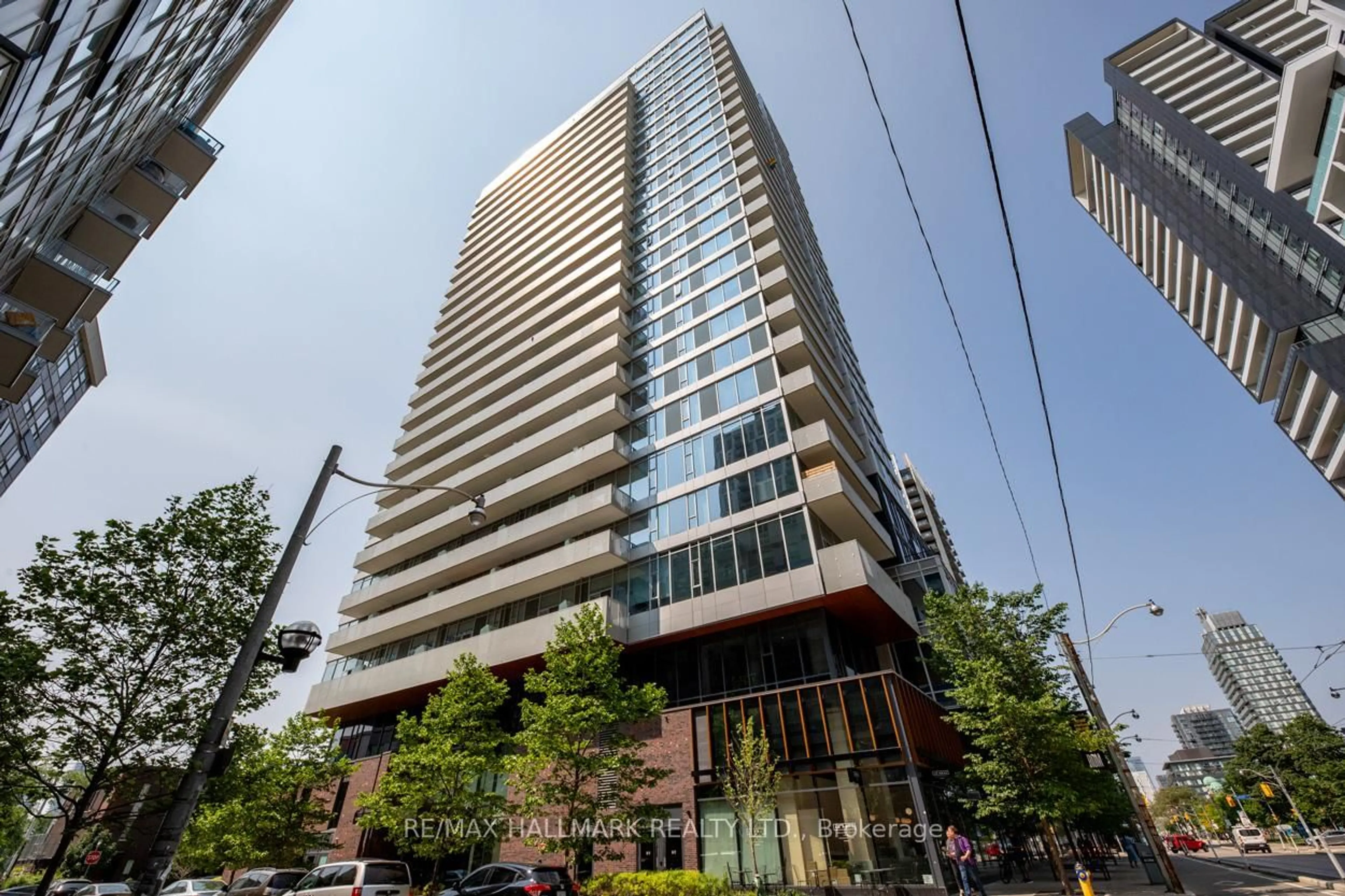 Indoor foyer for 20 Tubman Ave #402, Toronto Ontario M5A 0M8