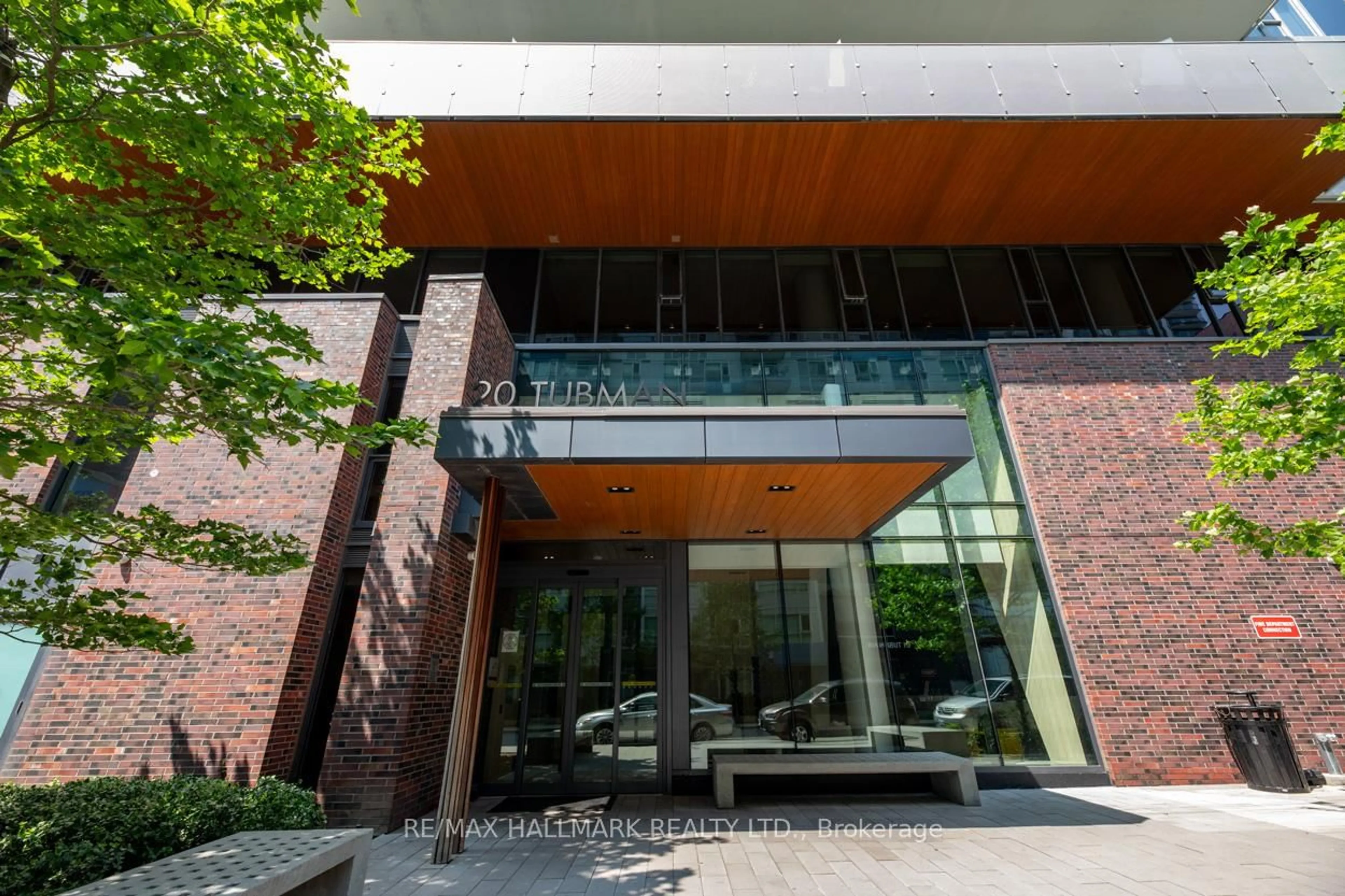 Unknown for 20 Tubman Ave #402, Toronto Ontario M5A 0M8