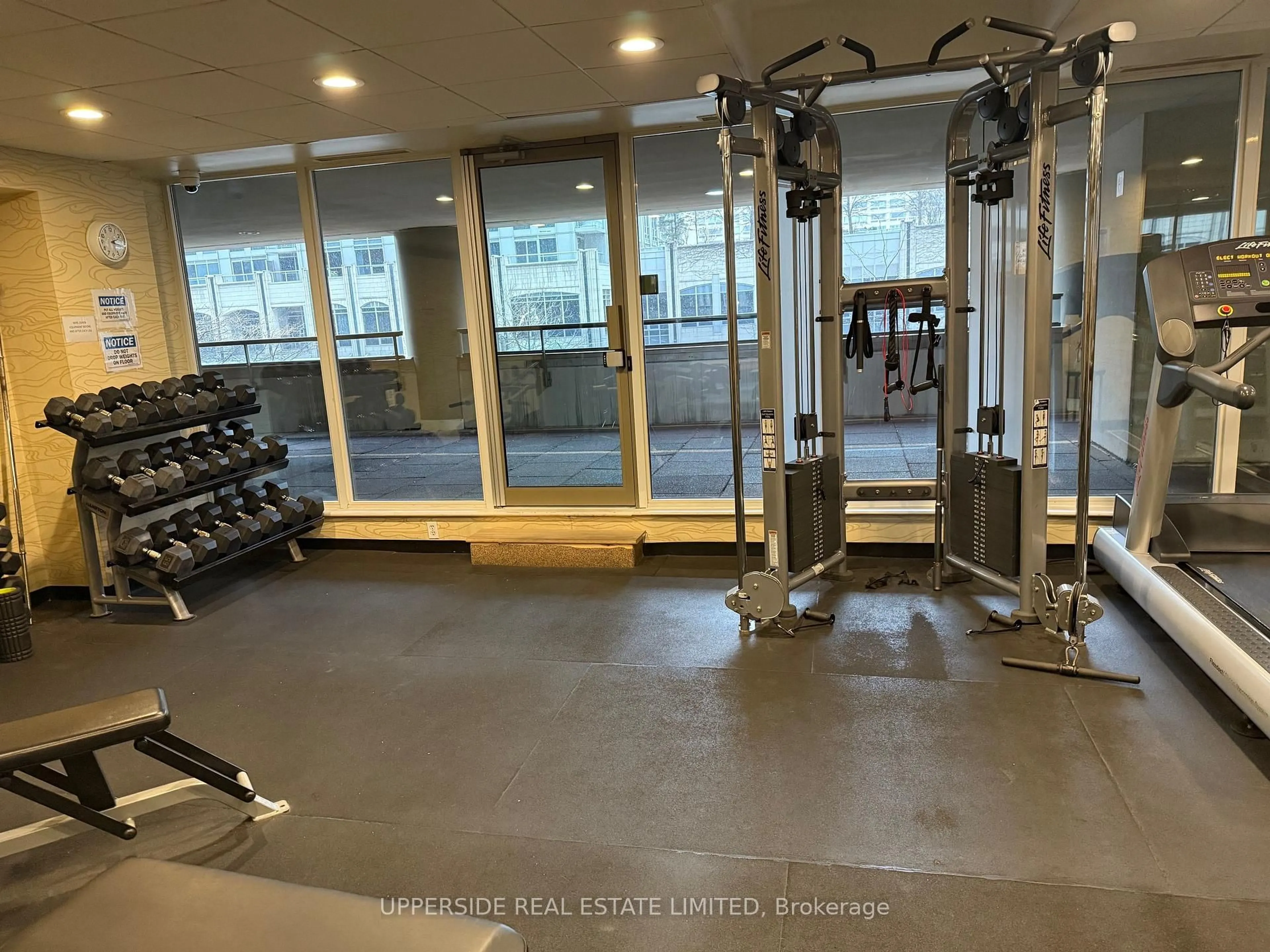 Gym or fitness room for 750 Bay St #2705, Toronto Ontario M5G 1N6