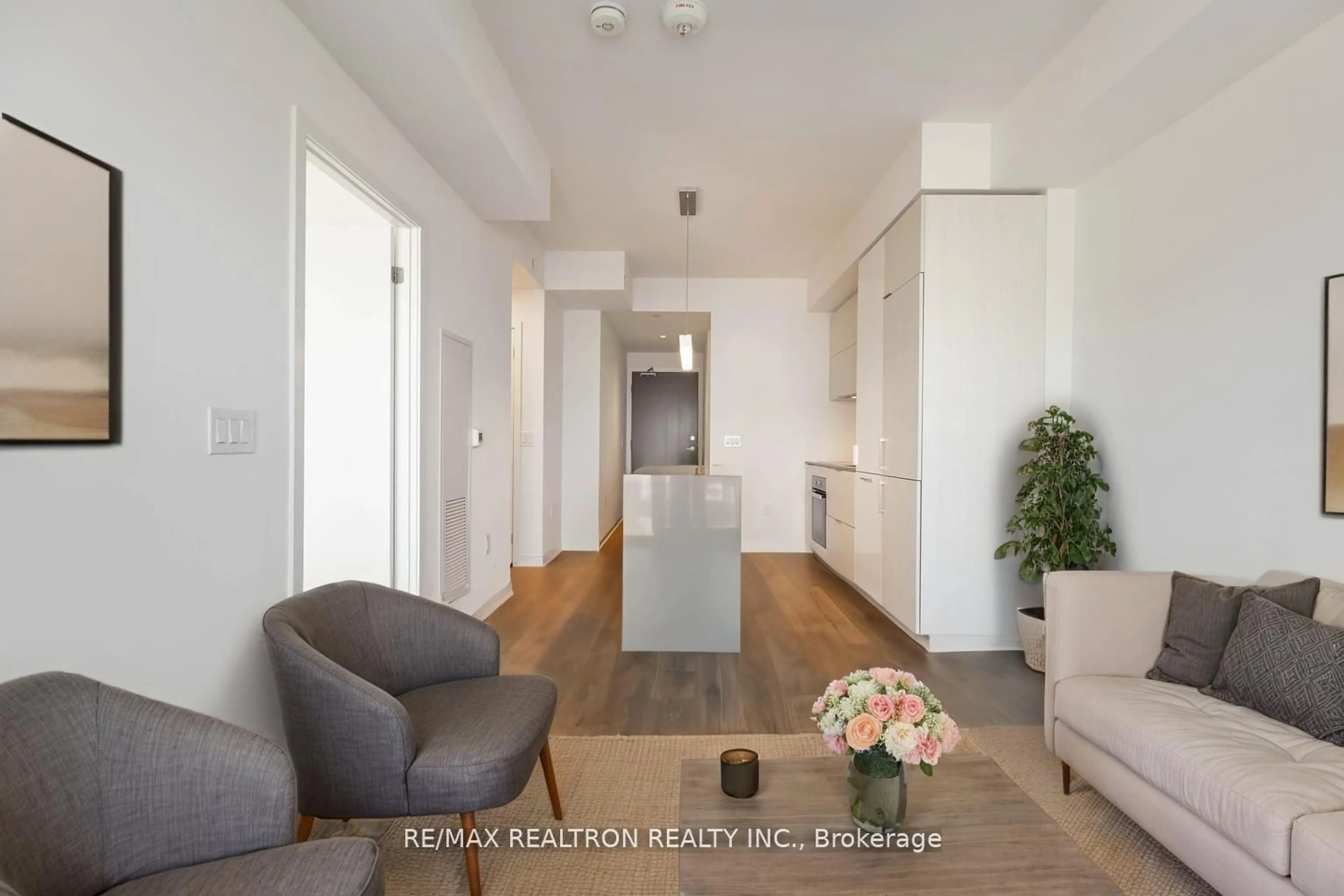 Unknown for 20 Richardson St #720, Toronto Ontario M5B 0A5