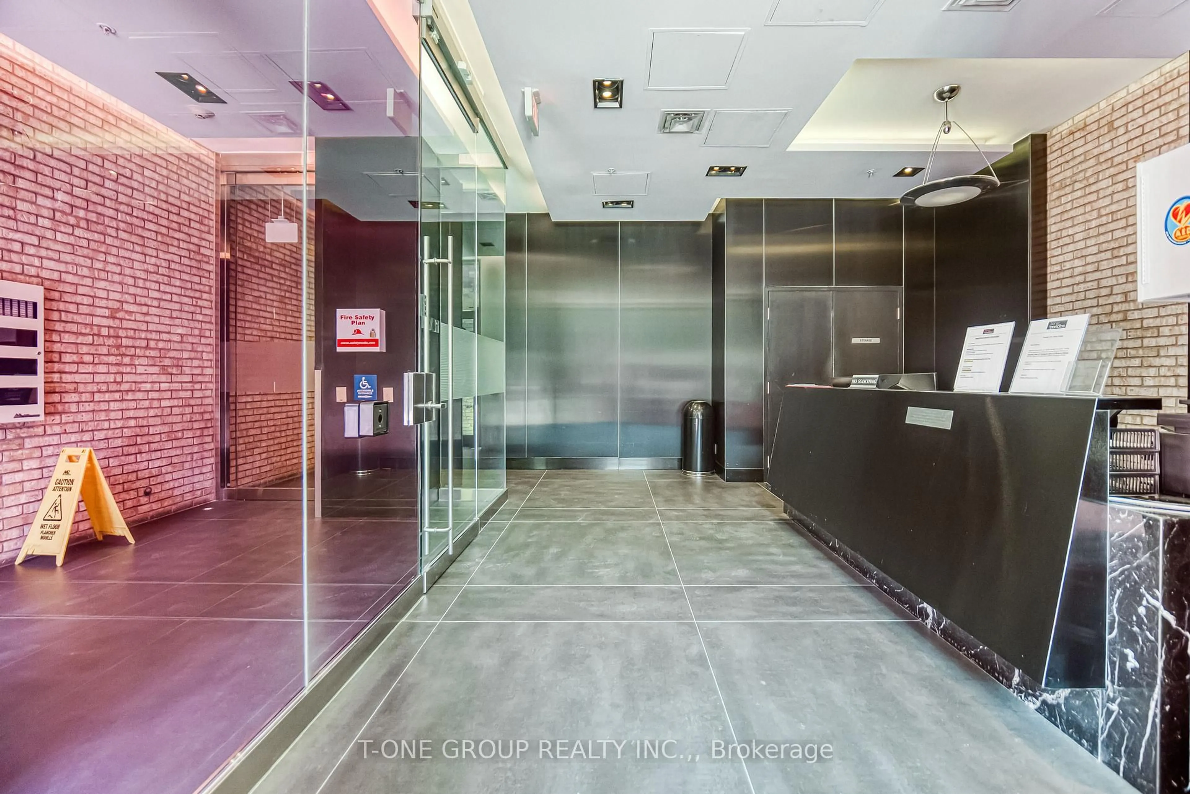 Indoor foyer for 39 Sherbourne St ##1201, Toronto Ontario M5A 0L8