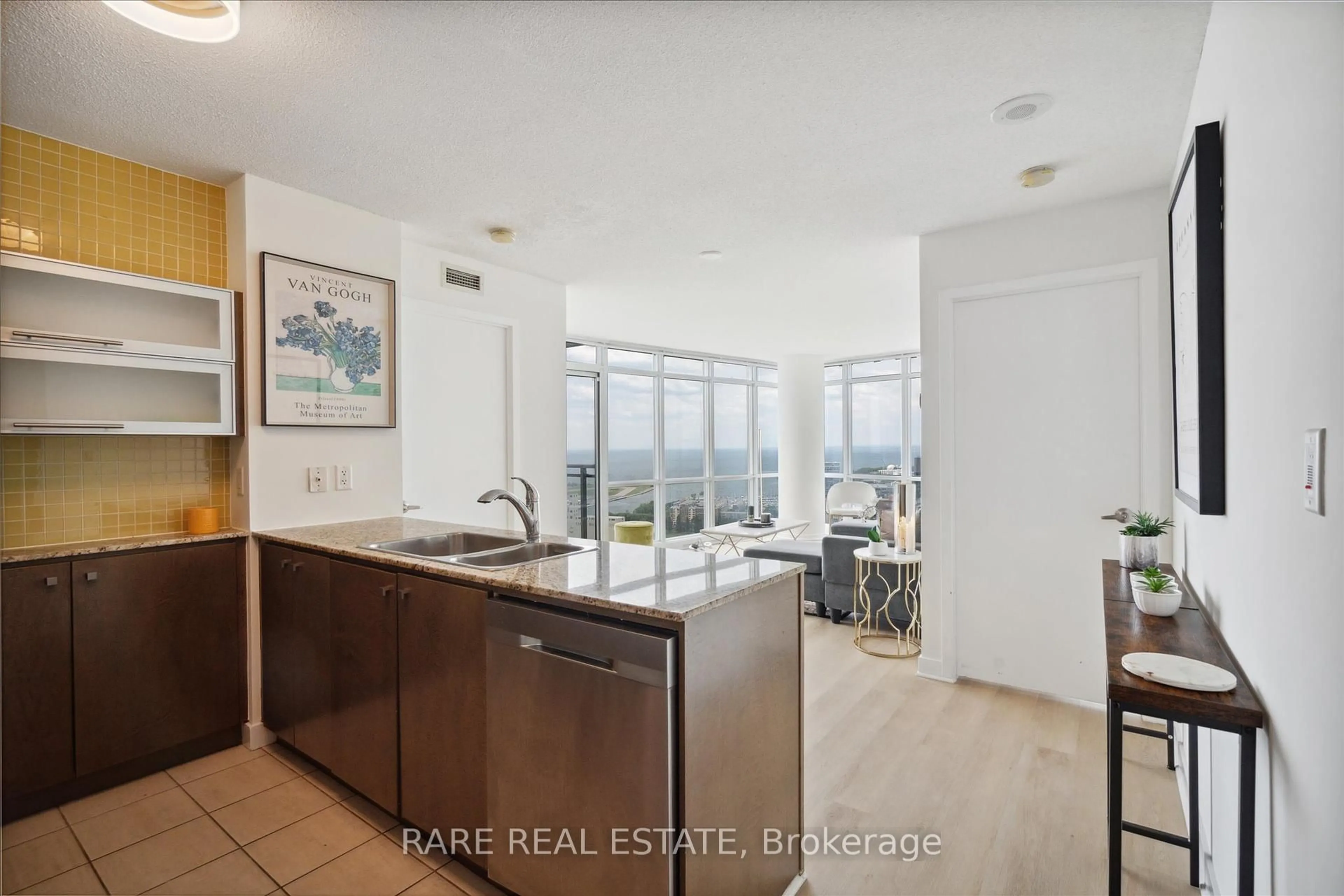 Open concept kitchen, unknown for 11 Brunel Crt #4115, Toronto Ontario M5V 3Y3