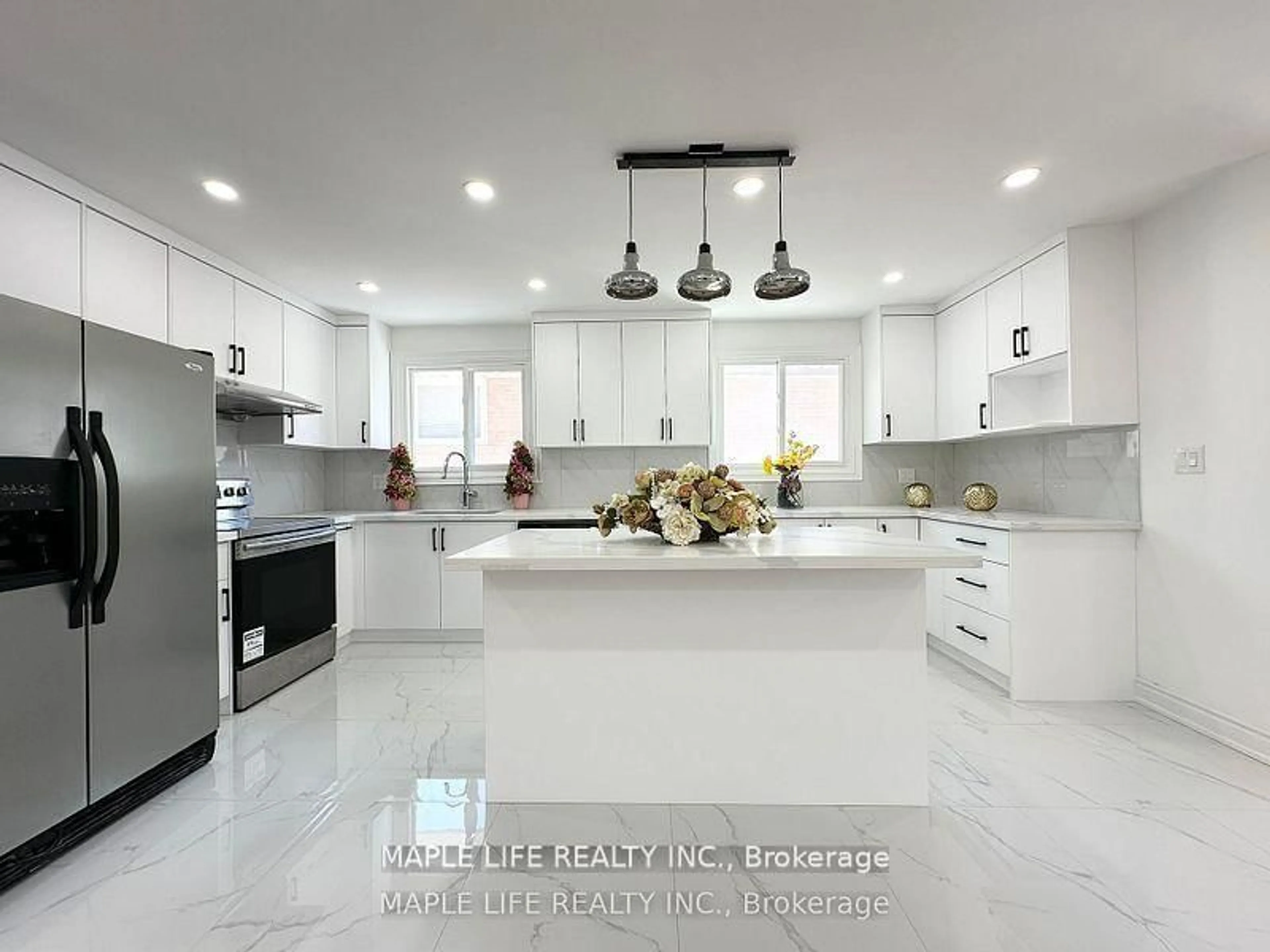 Contemporary kitchen, ceramic/tile floor for 55 James Gray Dr, Toronto Ontario M2H 1N8