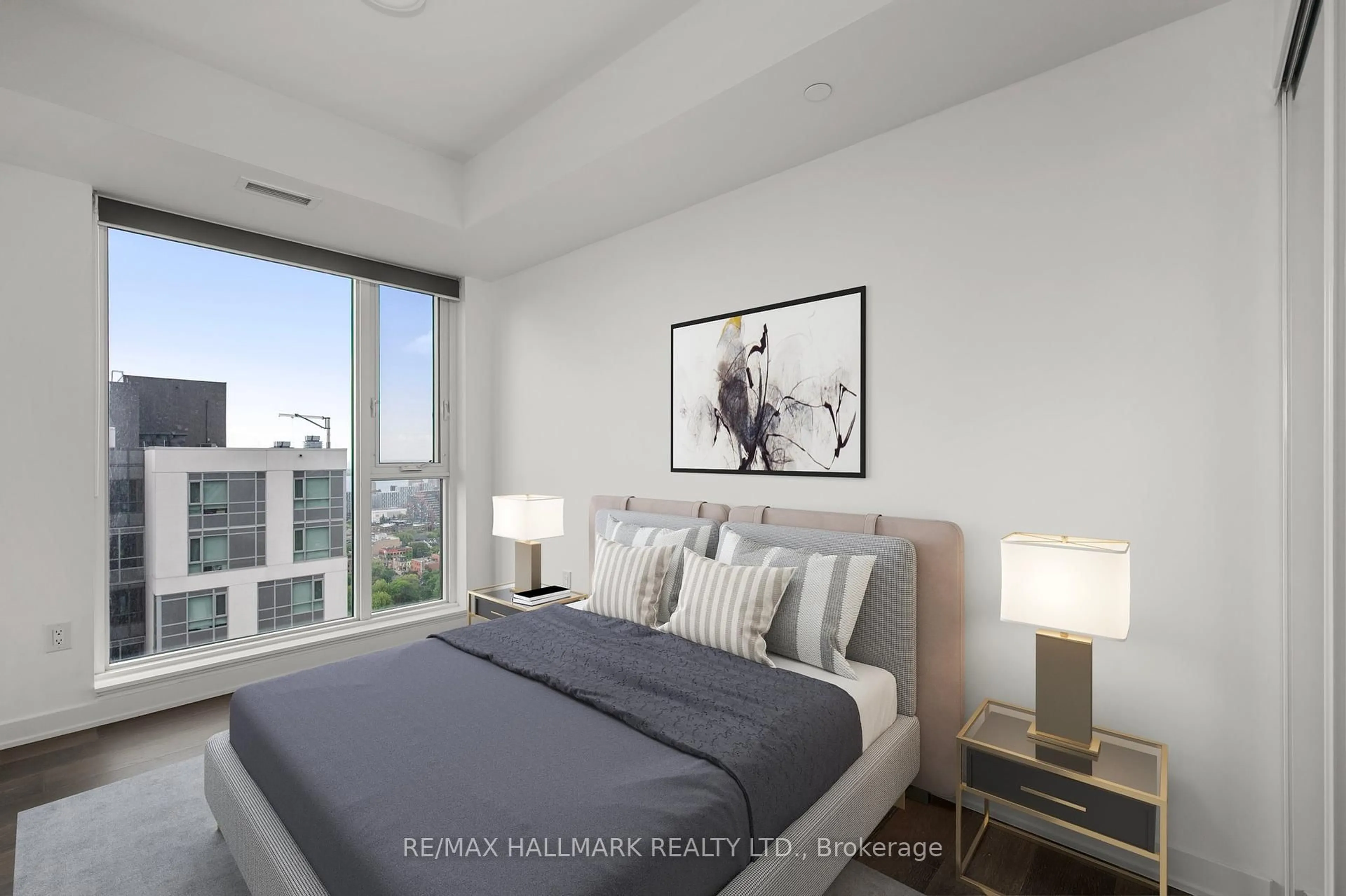 Bedroom with bed, unknown for 130 River St #E-2802, Toronto Ontario M5A 0R8