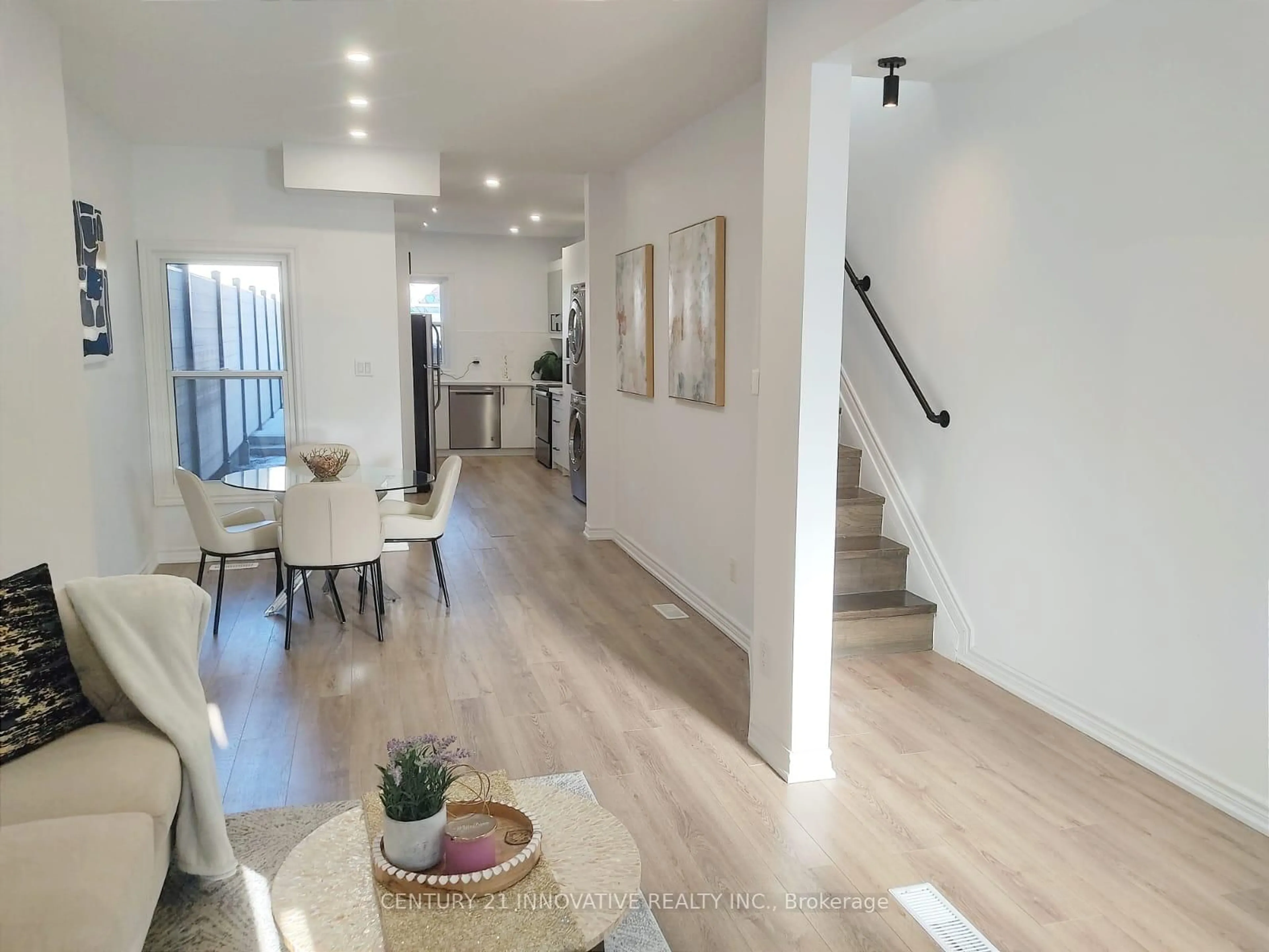 Unknown for 613 Dufferin St, Toronto Ontario M6K 2B1