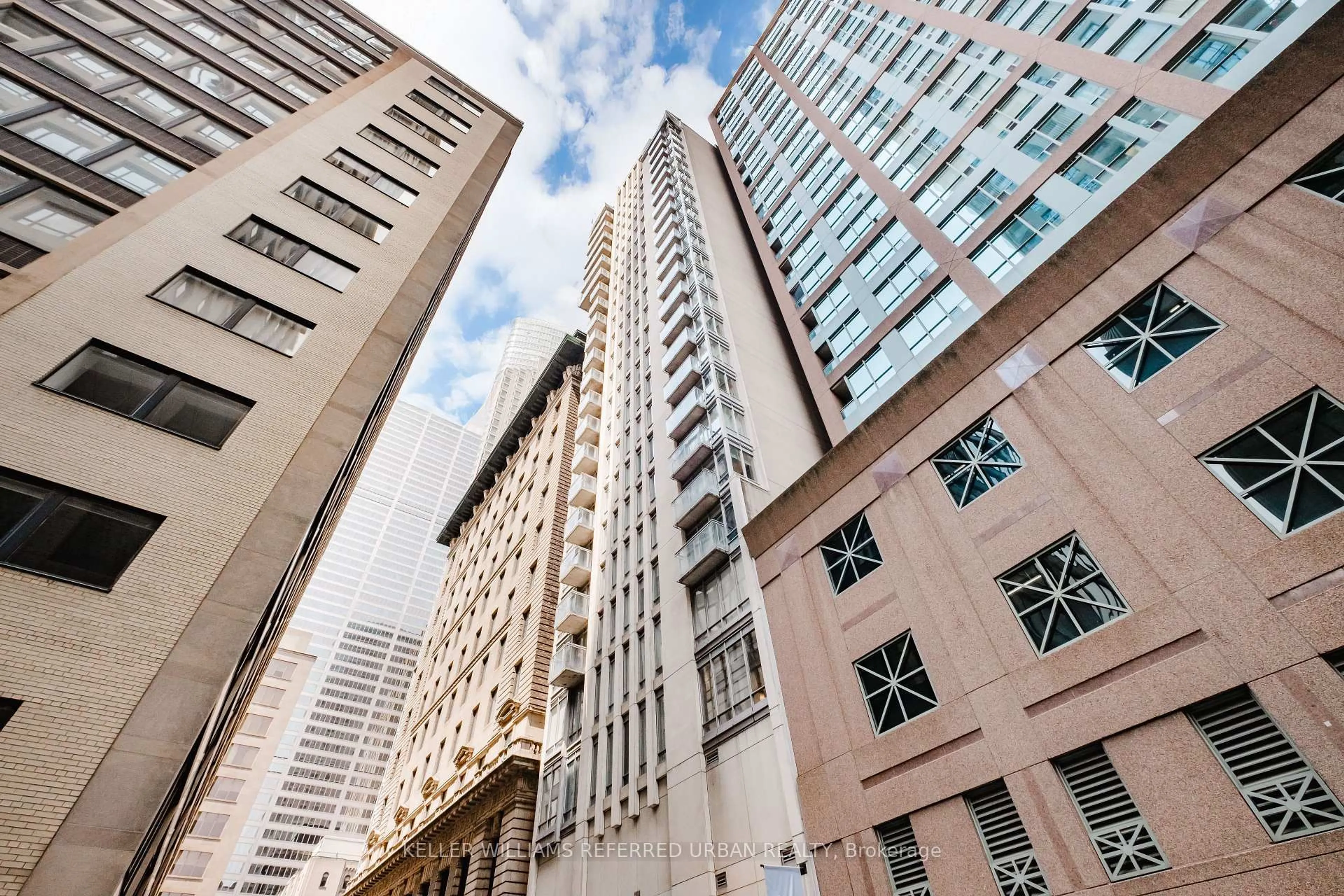 Unknown for 8 Colborne St #2505, Toronto Ontario M5E 1E1