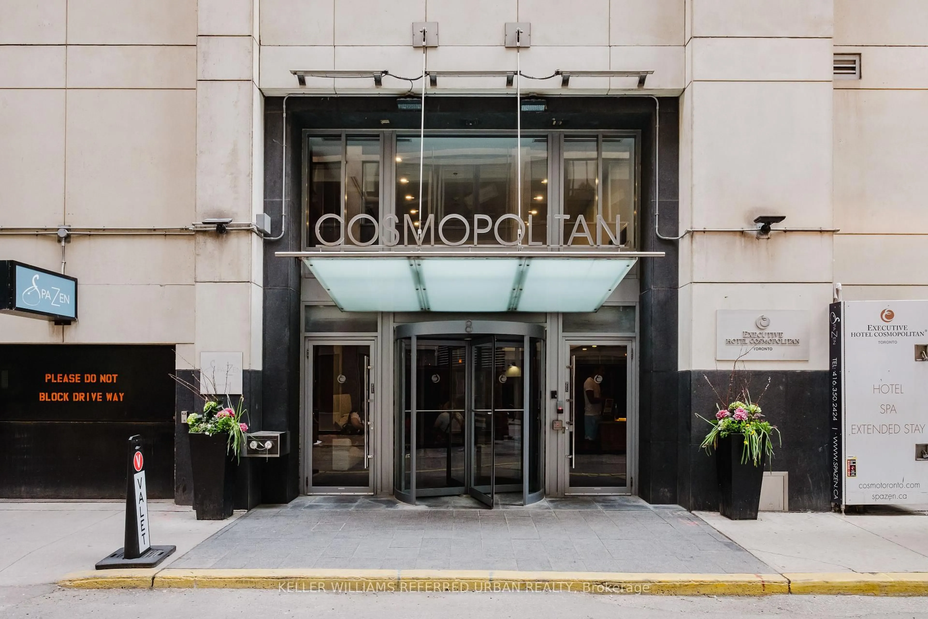 Lobby for 8 Colborne St #2505, Toronto Ontario M5E 1E1