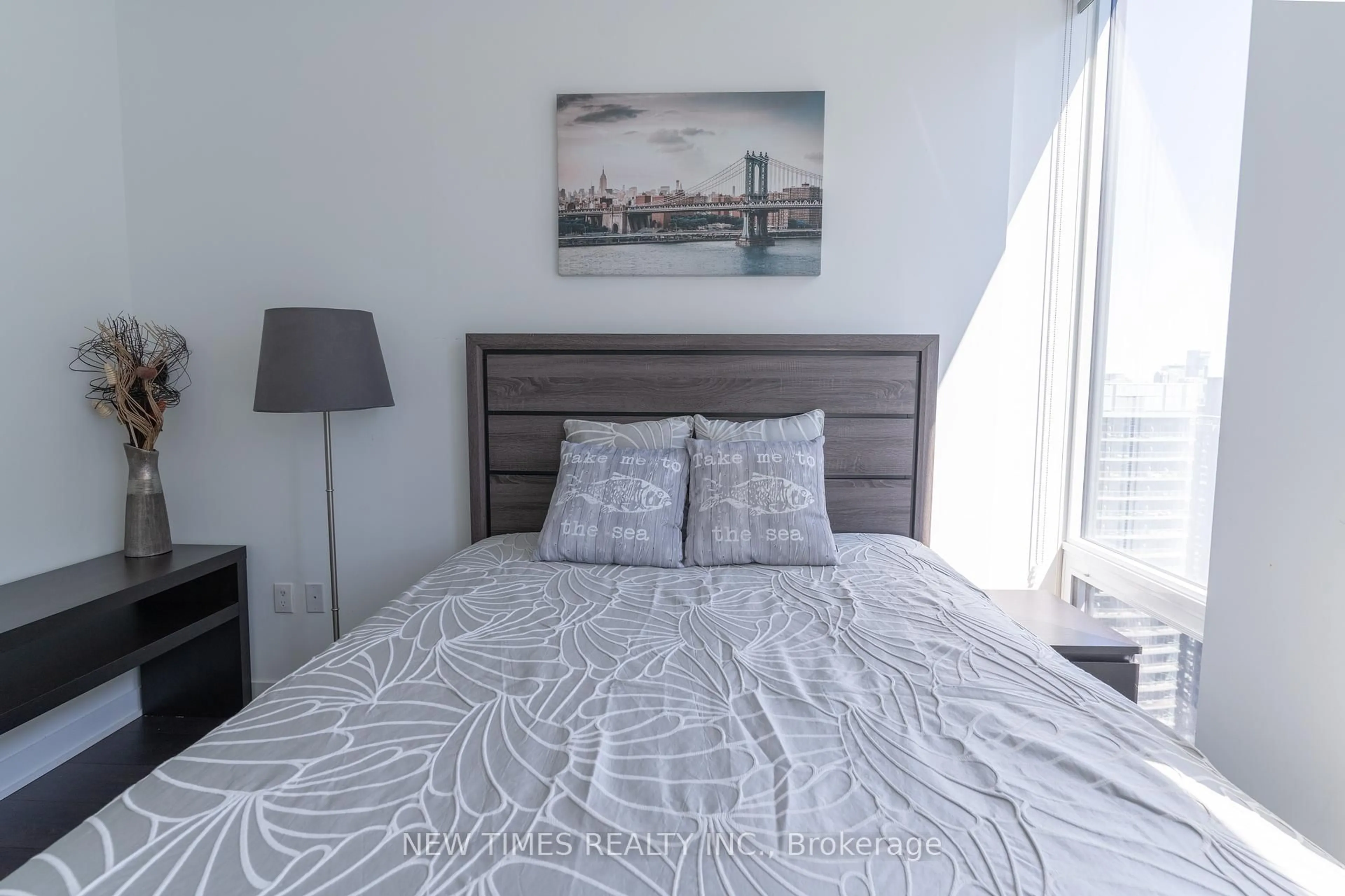 Bedroom with bed, unknown for 125 Blue Jays Way #3808, Toronto Ontario M5V 0N5