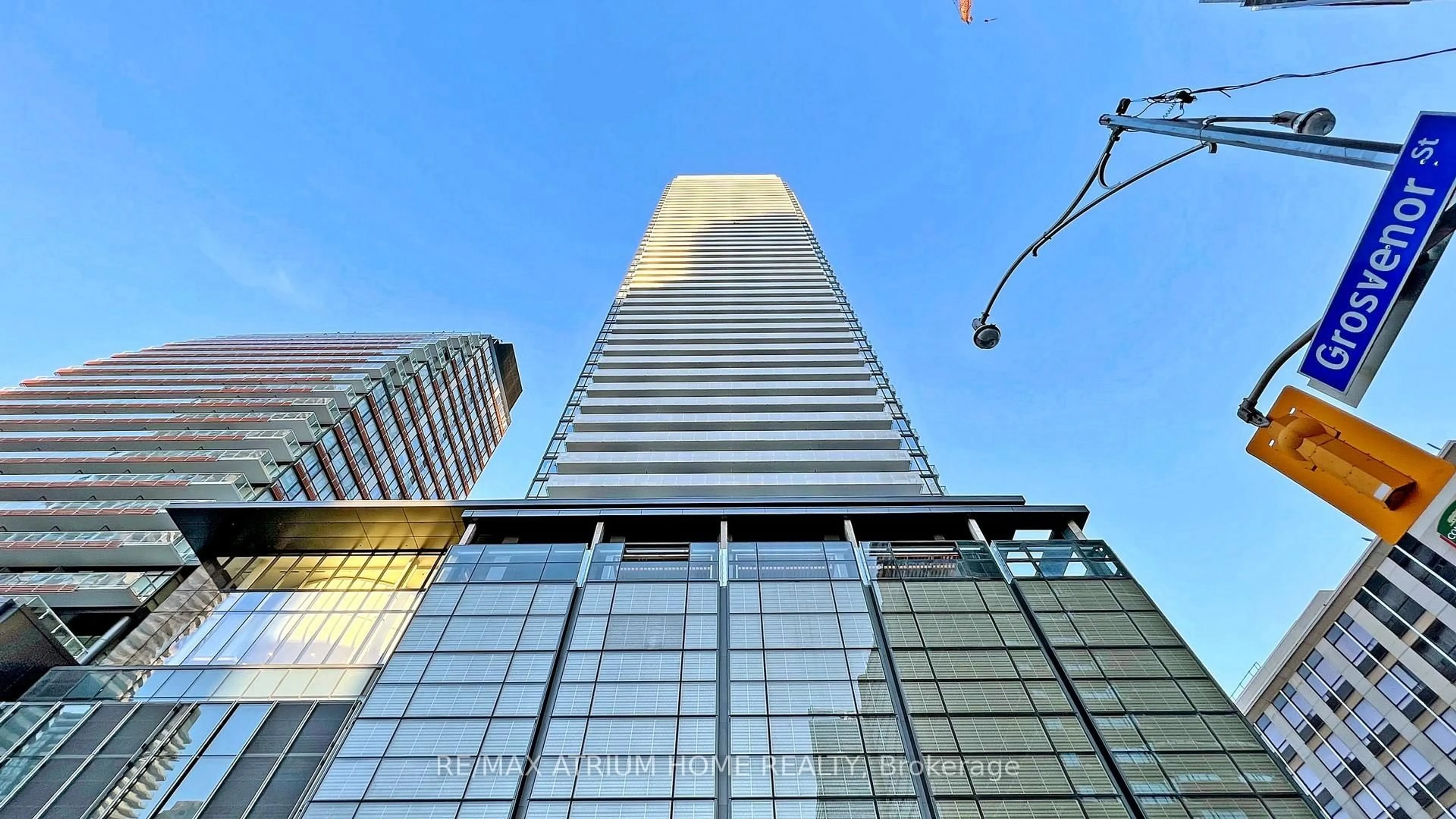 Unknown for 501 Yonge St #3207, Toronto Ontario M4Y 0G8