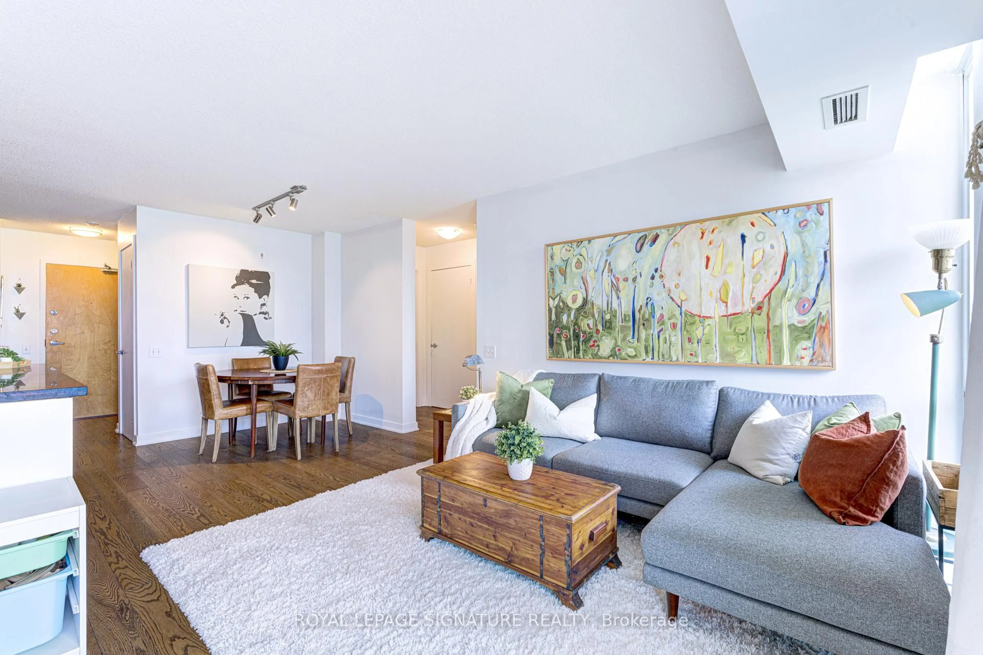 Living room with furniture, unknown for 77 Lombard St #LPH08, Toronto Ontario M5C 3E1
