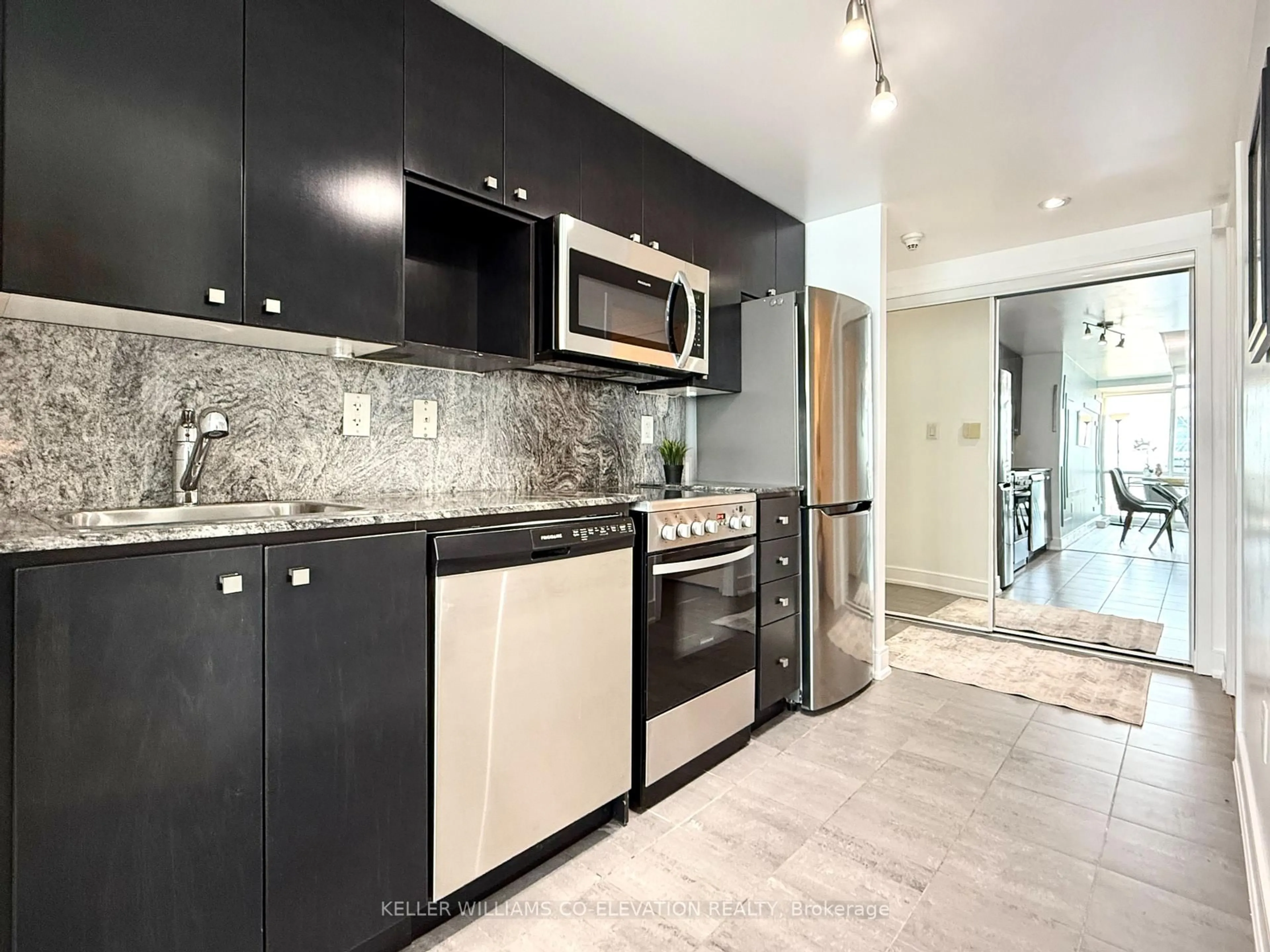 Unknown for 11 Brunel Crt #4305, Toronto Ontario M5V 3Y3