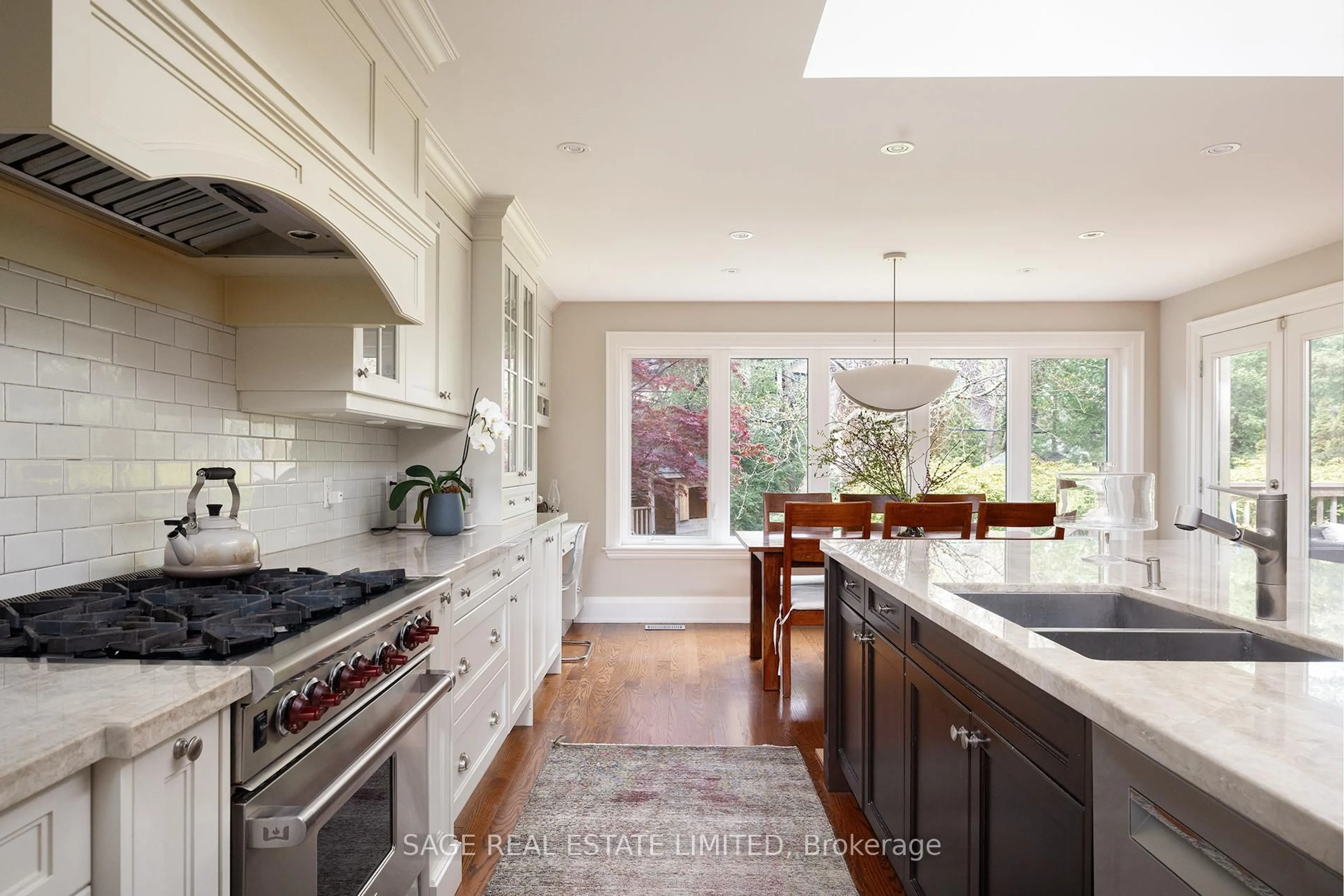 Contemporary kitchen, ceramic/tile floor for 9 Canfield Pl, Toronto Ontario M3B 2V5