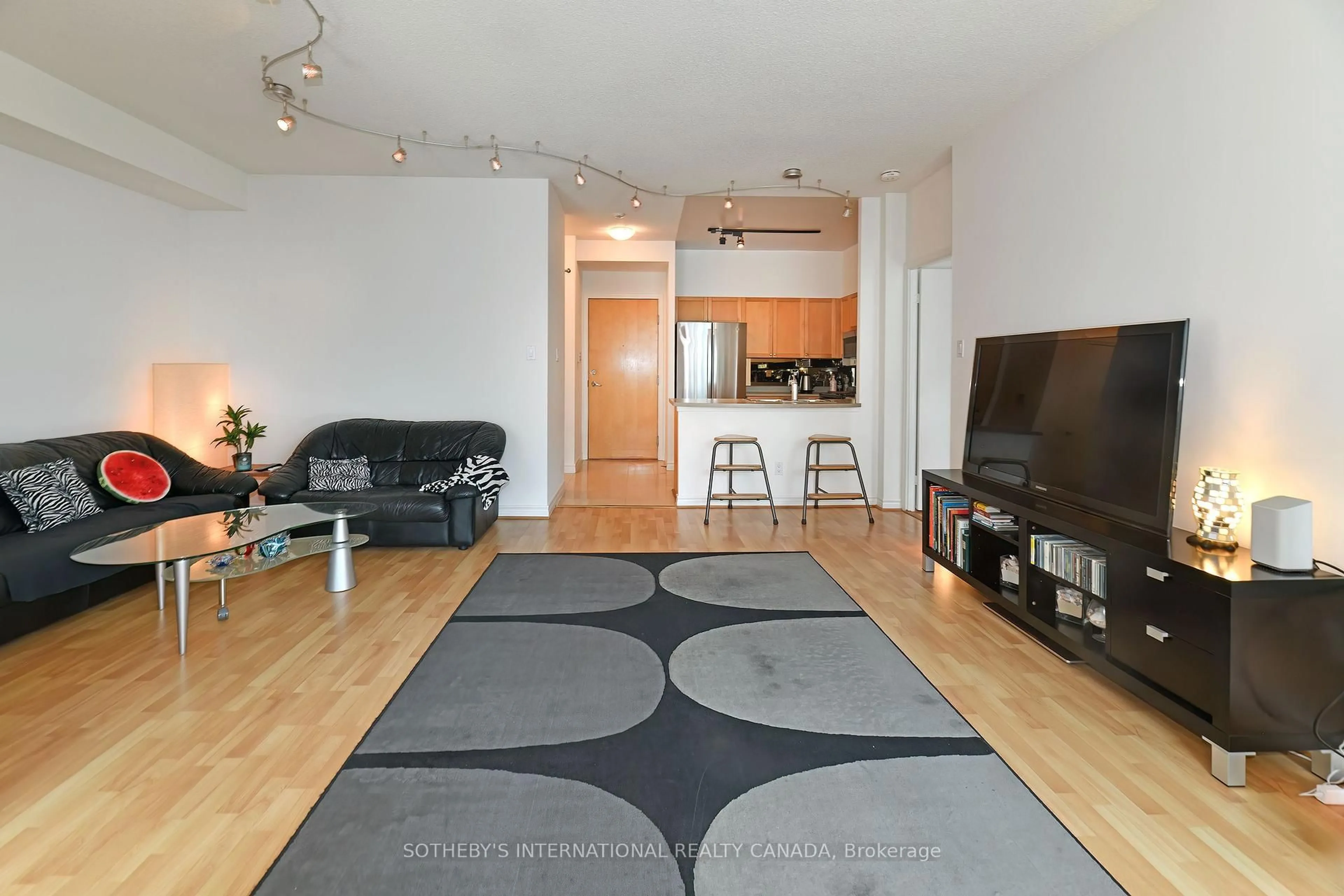 Living room with furniture, unknown for 600 Queens Quay #SP10, Toronto Ontario M5V 3M3