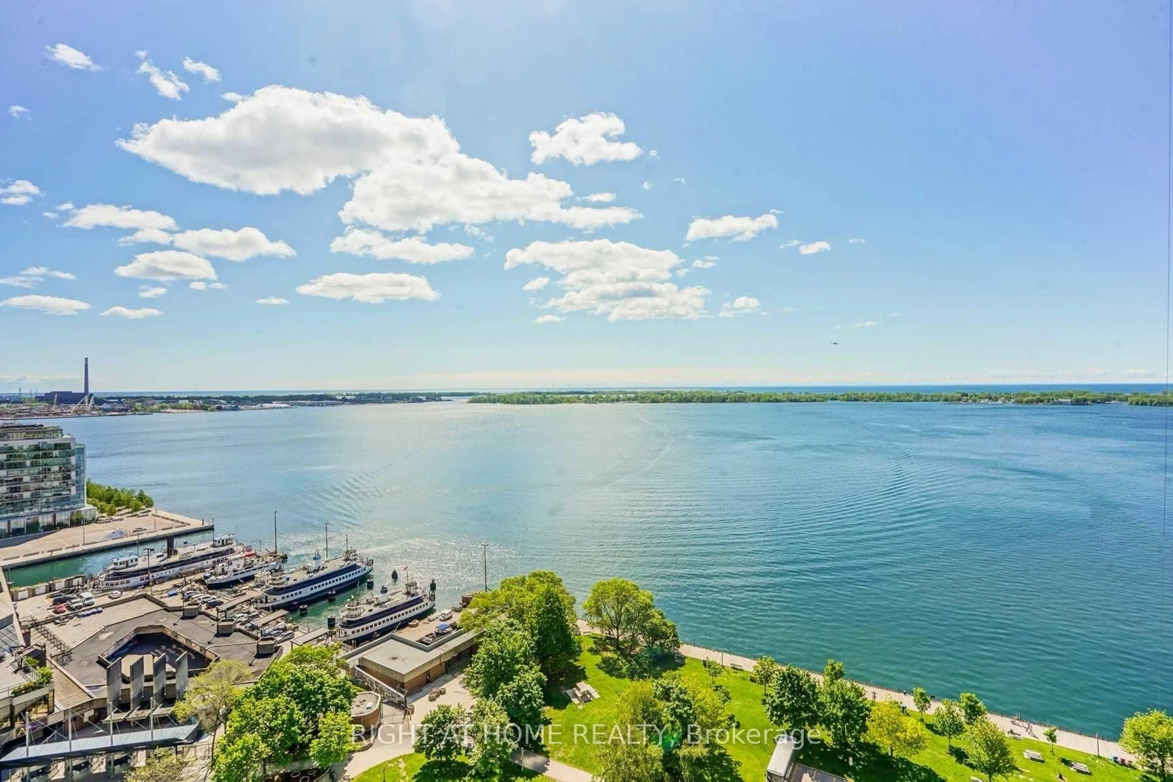 A pic from outside/outdoor area/front of a property/back of a property/a pic from drone, water/lake/river/ocean view for 33 Harbour Sq #2212, Toronto Ontario M5J 2G2