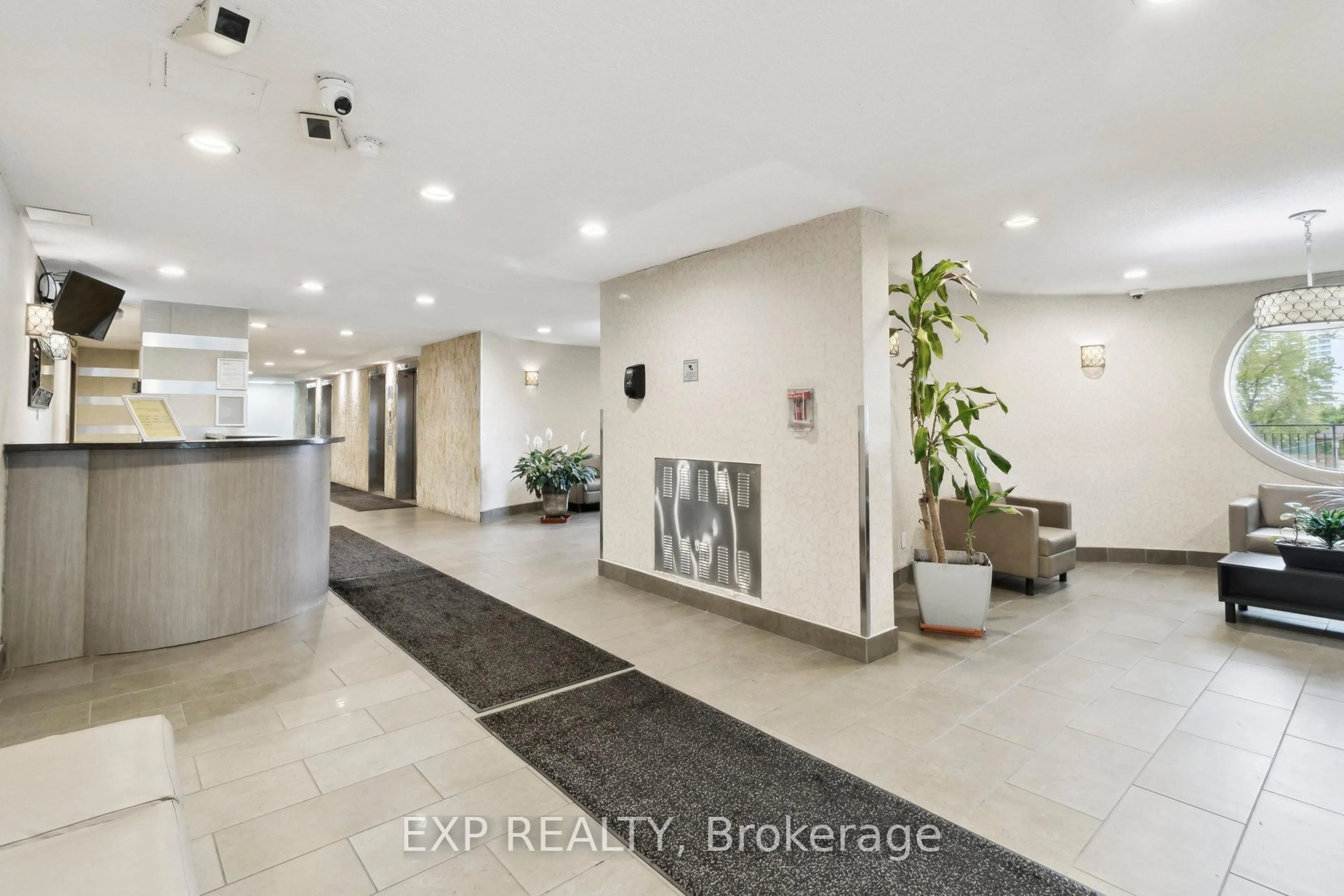 Lobby for 5 Parkway Forest Dr #1101, Toronto Ontario M2J 1L2