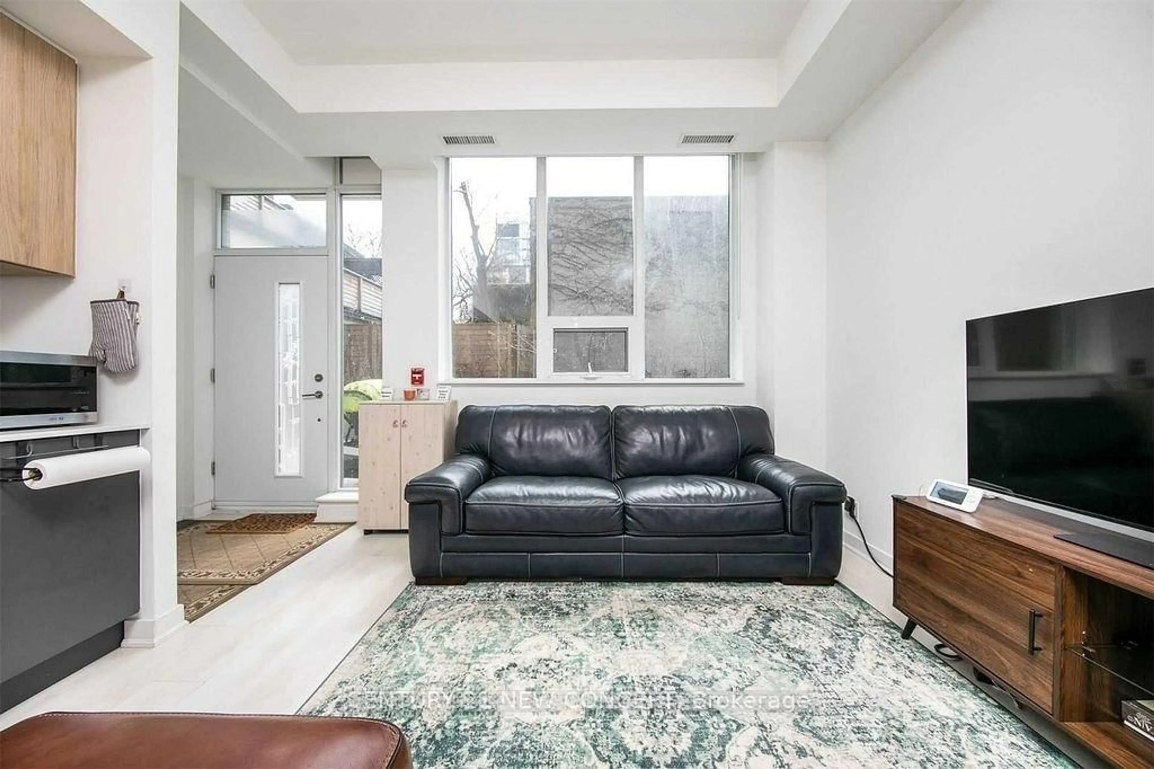 Living room with furniture, unknown for 120 Parliament St #TH101, Toronto Ontario M5A 0N6