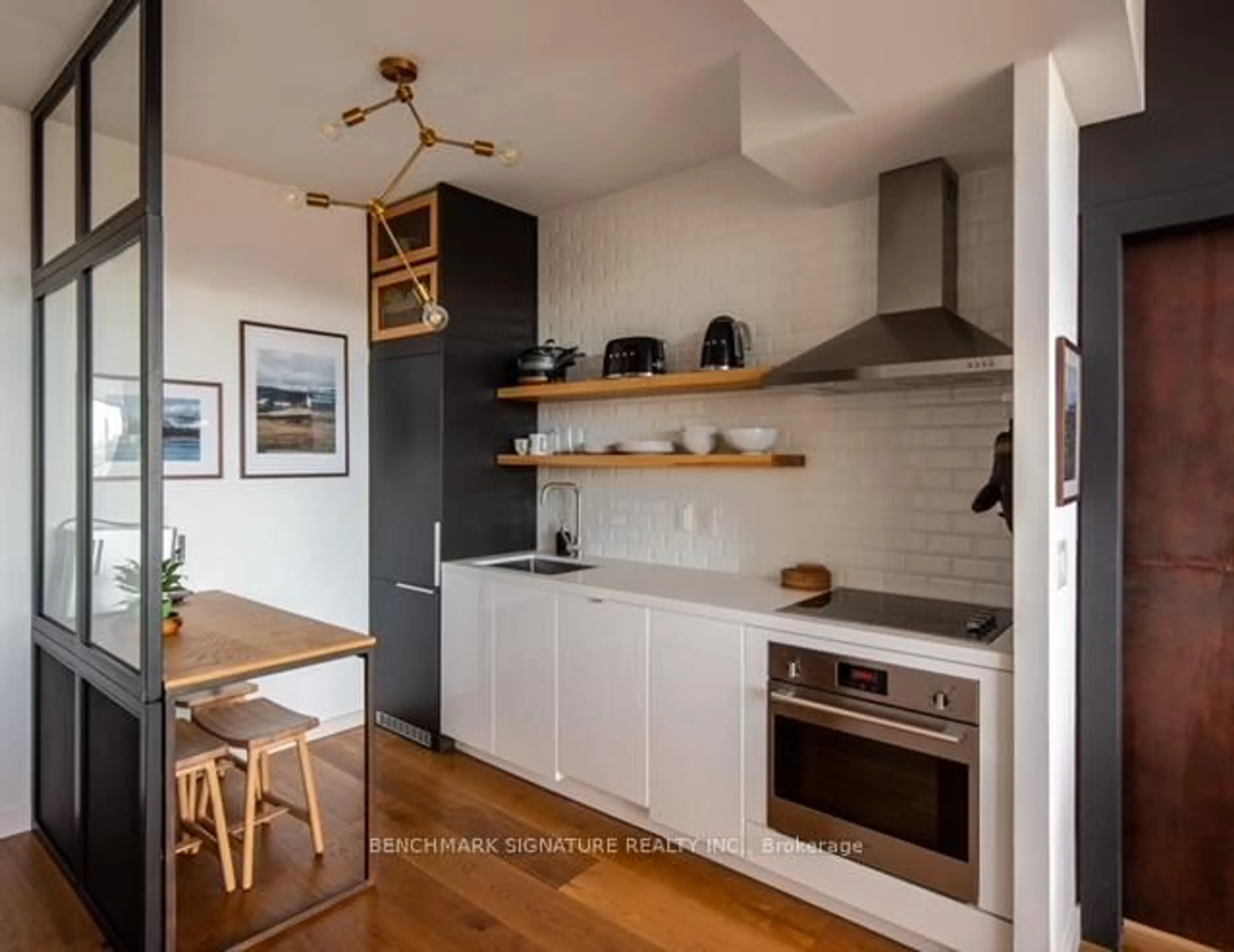 Open concept kitchen, unknown for 36 Lisgar St #PH17E, Toronto Ontario M6J 0C7