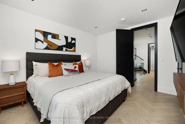 Additional property image - 102 Ulster St