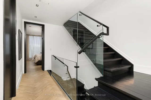 Additional property image - 102 Ulster St