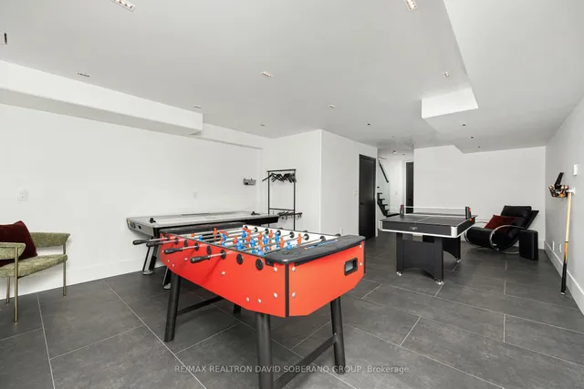 Additional property image - 102 Ulster St