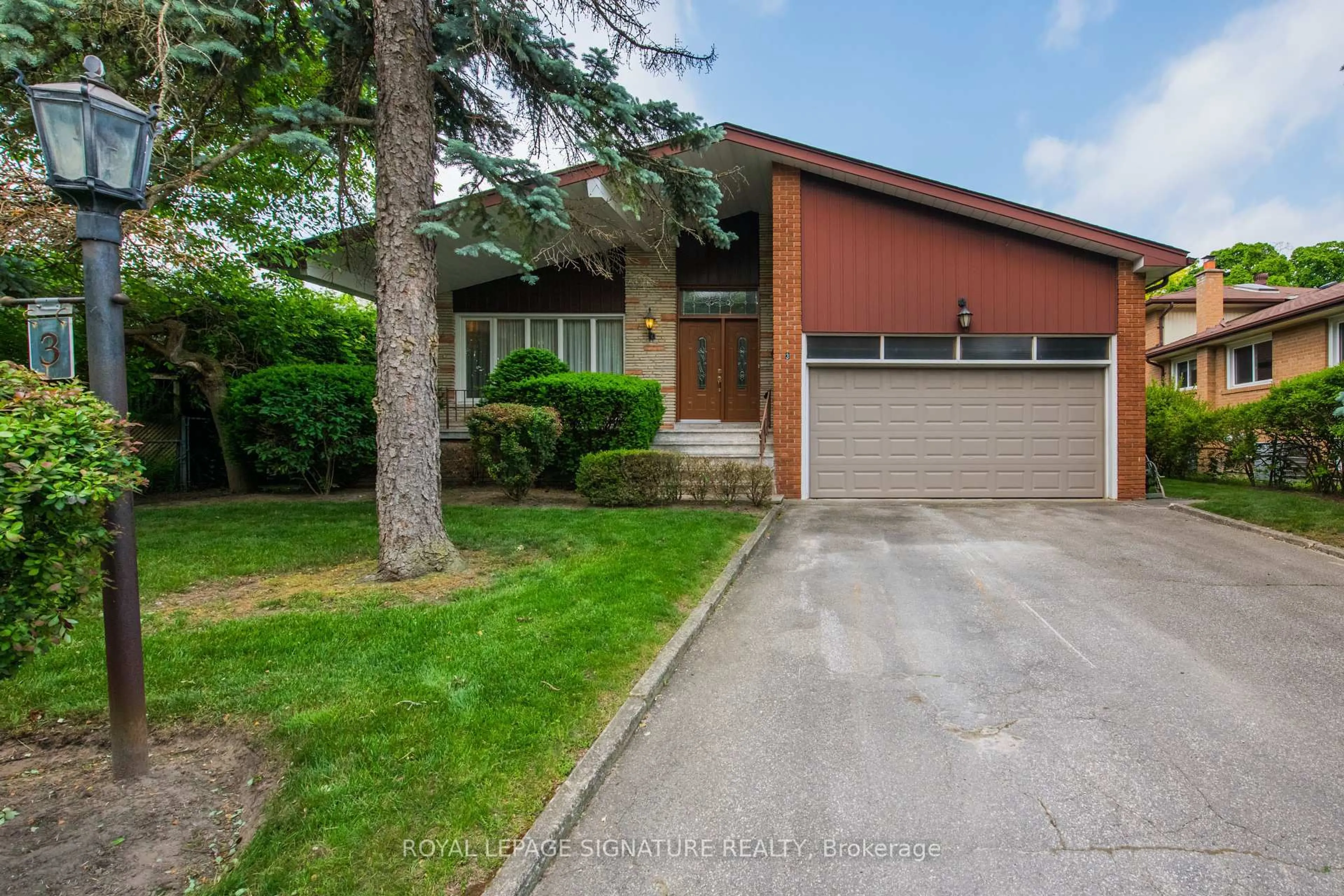 Unknown for 3 Rockland Dr, Toronto Ontario M2M 2Y8