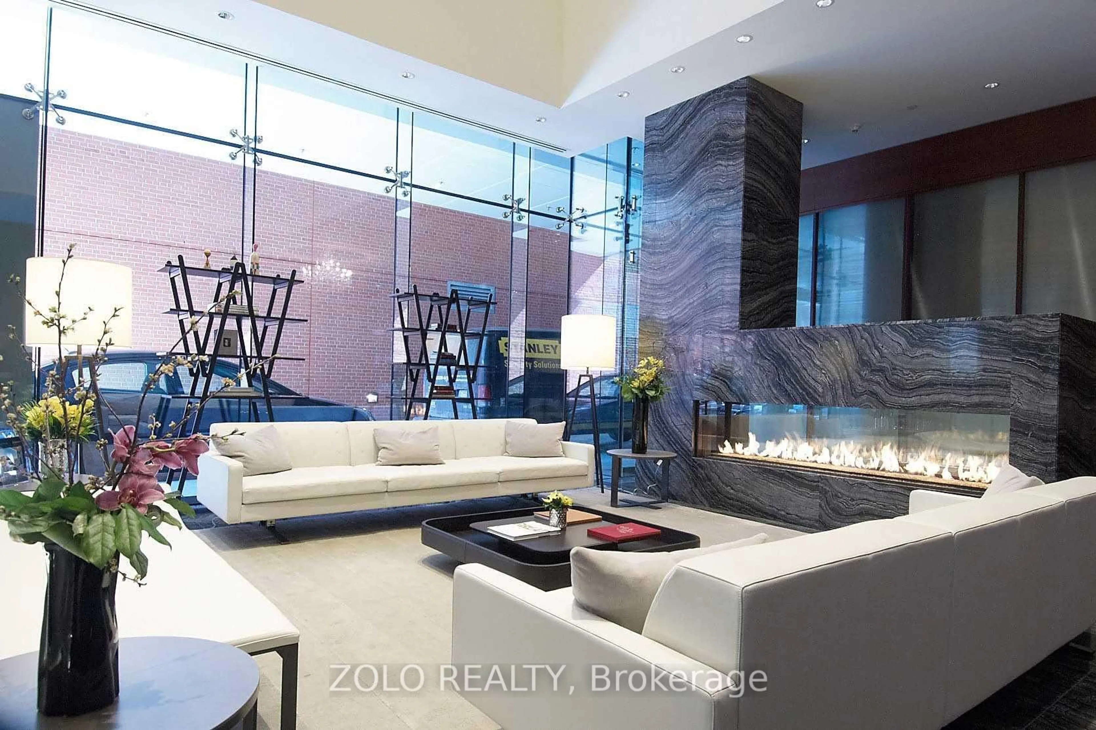Lobby for 180 University Ave #5505, Toronto Ontario M5H 0A2