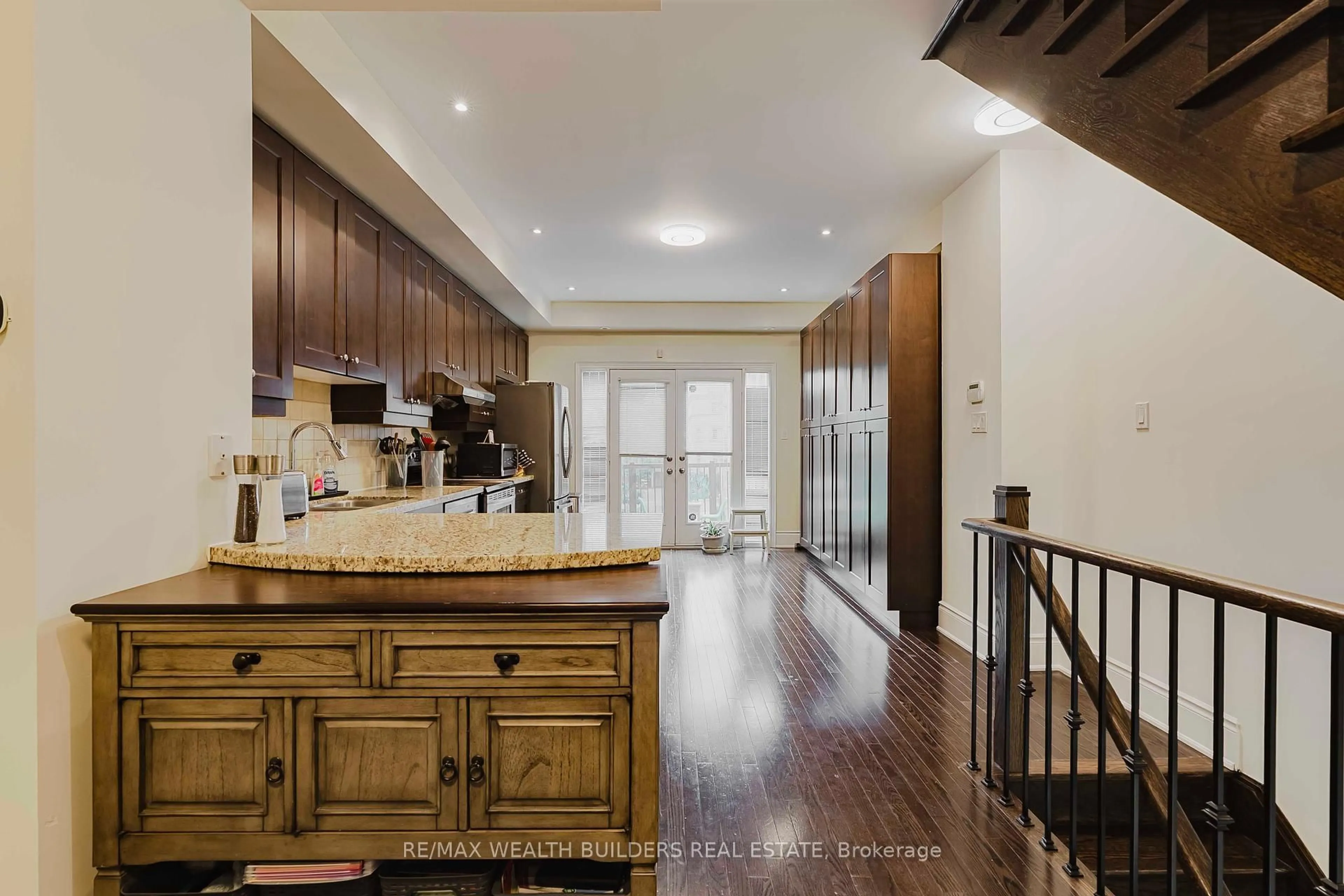 Open concept kitchen, unknown for 46A Mallingham Crt, Toronto Ontario M2N 0C7