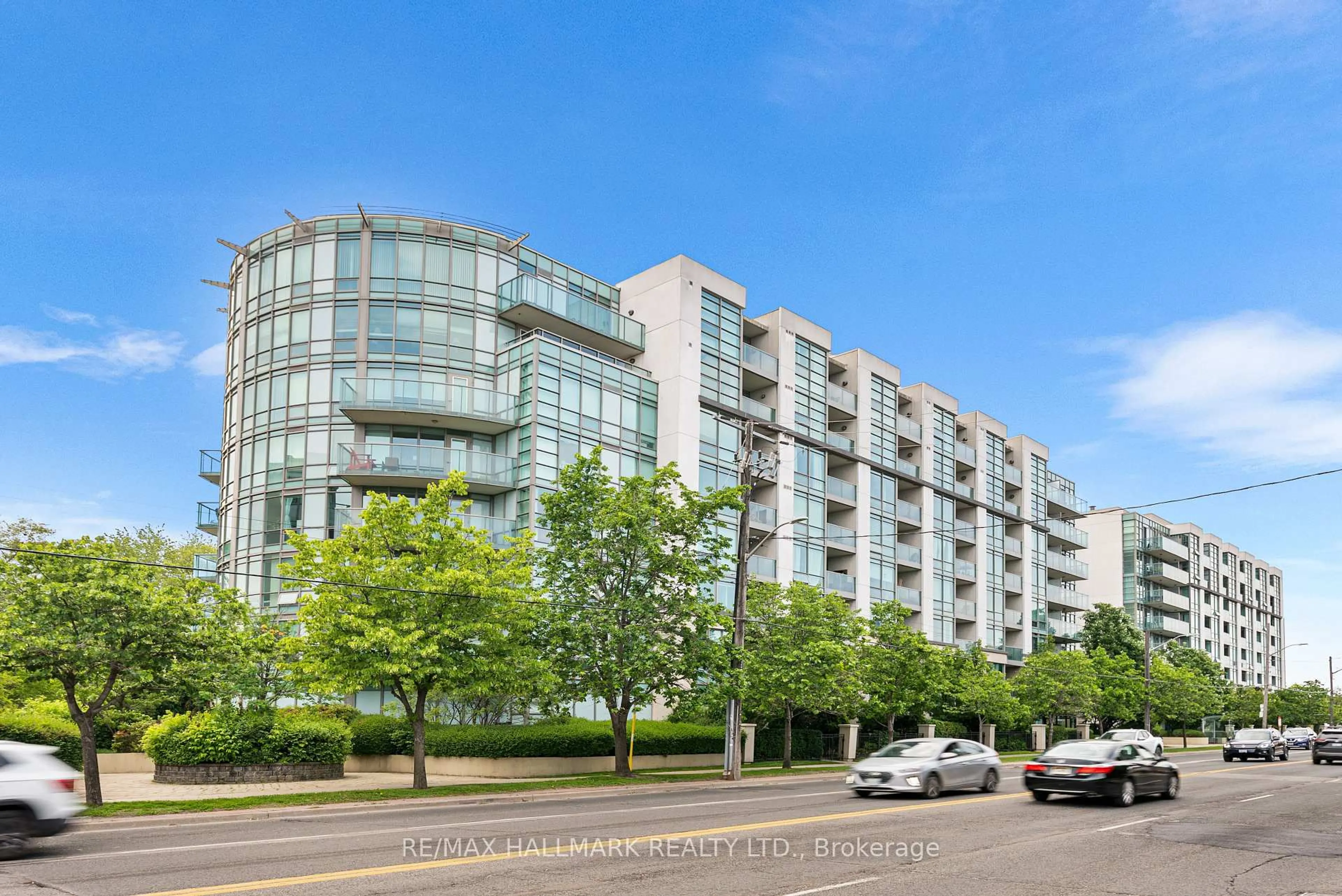 Unknown for 3830 Bathurst St #607, Toronto Ontario M3H 6C5