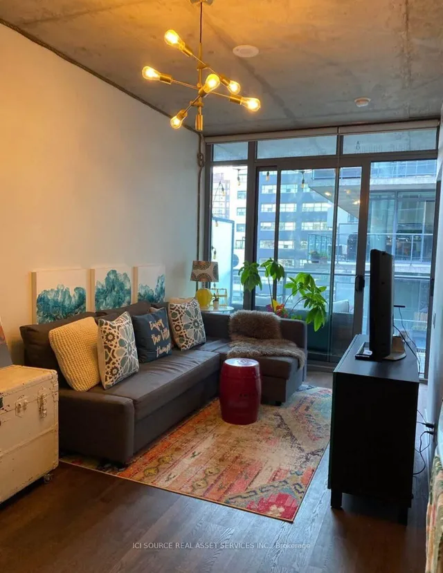 Additional property image - 650 King St Unit 804