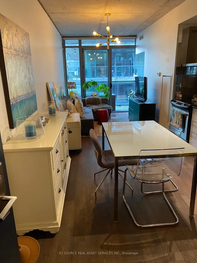 Additional property image - 650 King St Unit 804