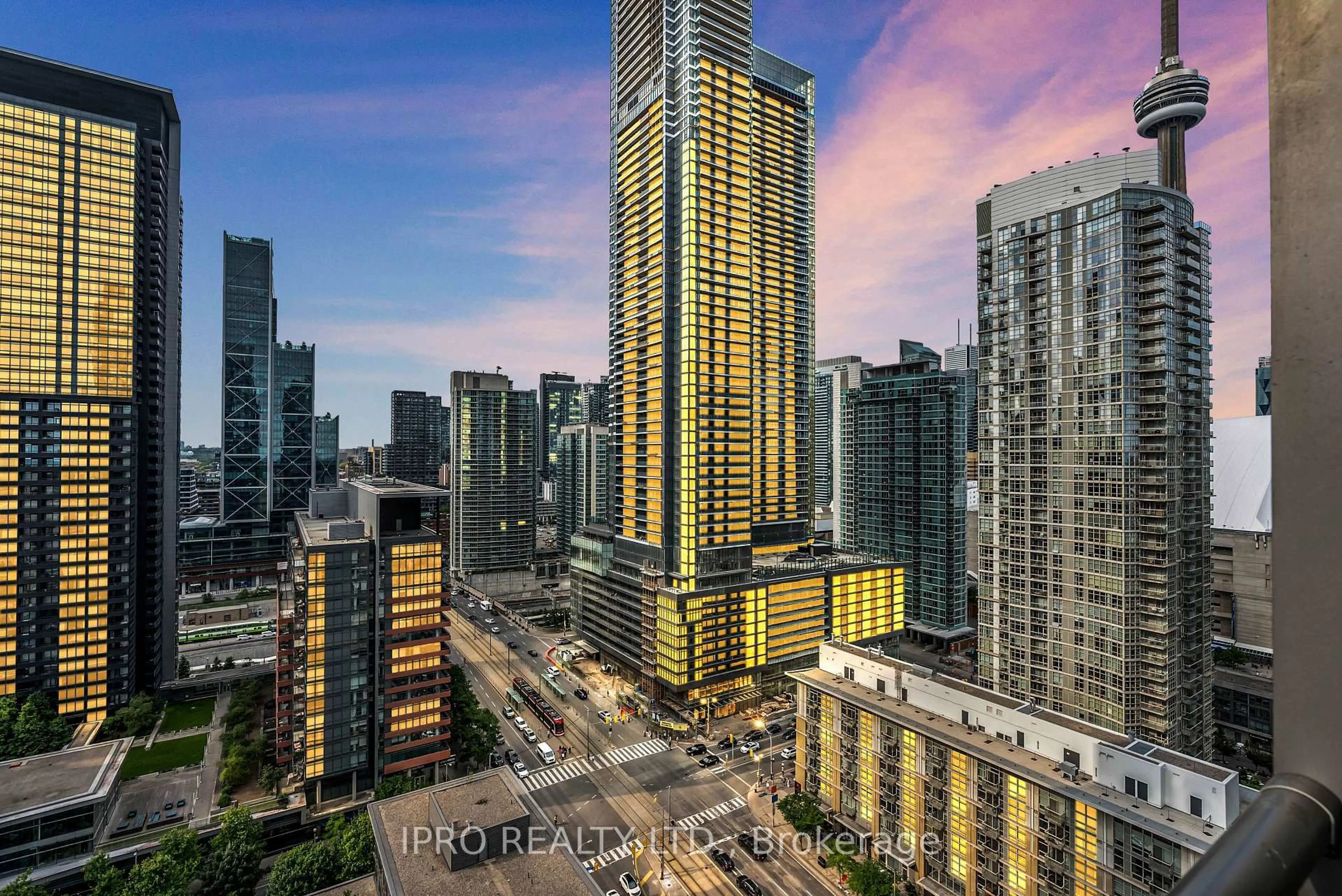 A pic from outside/outdoor area/front of a property/back of a property/a pic from drone, city buildings view from balcony for 11 Brunel Crt #2903, Toronto Ontario M5V 3Y3