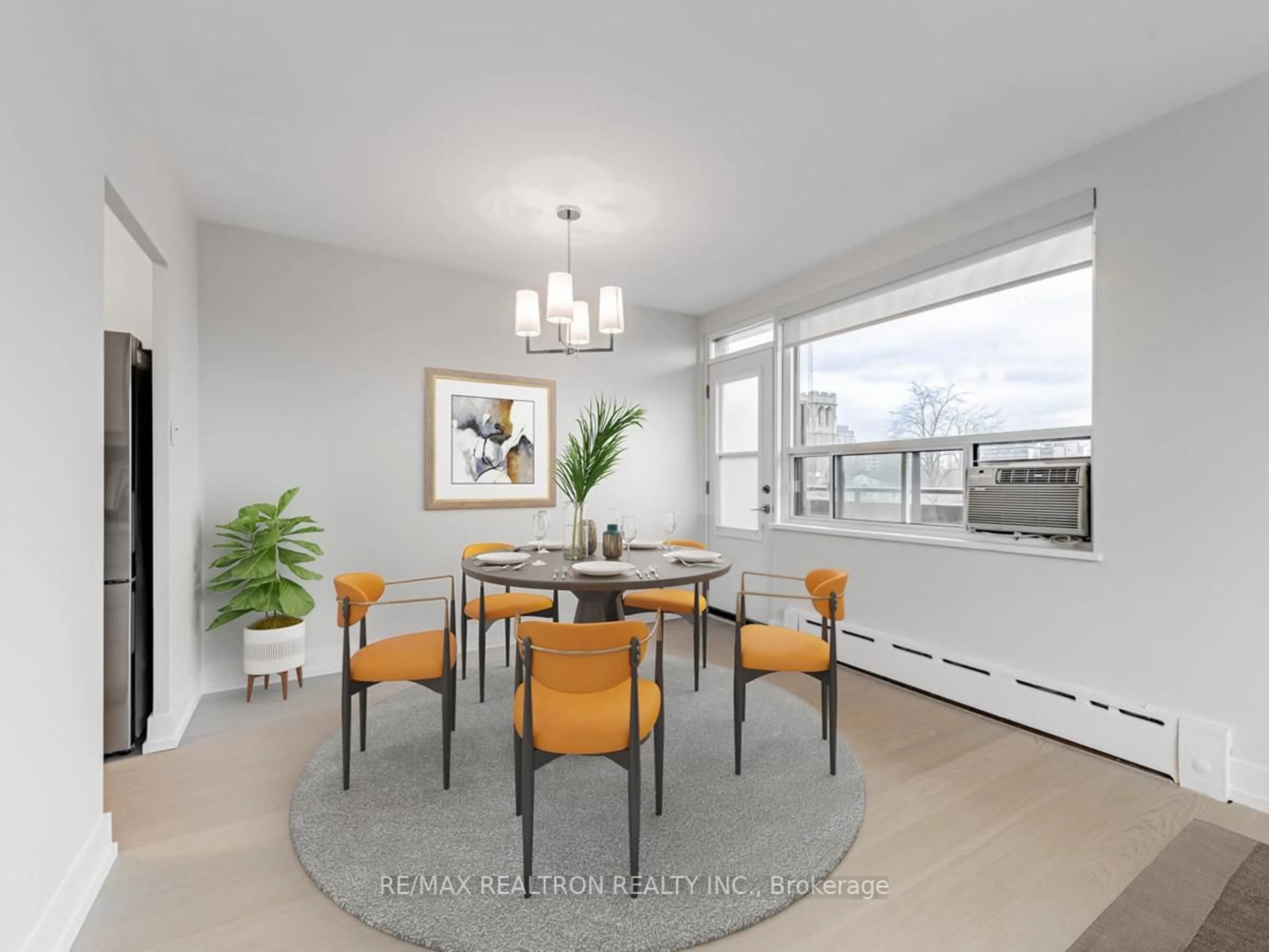 Dining room, unknown for 78 Warren Rd #501, Toronto Ontario M4V 2R6