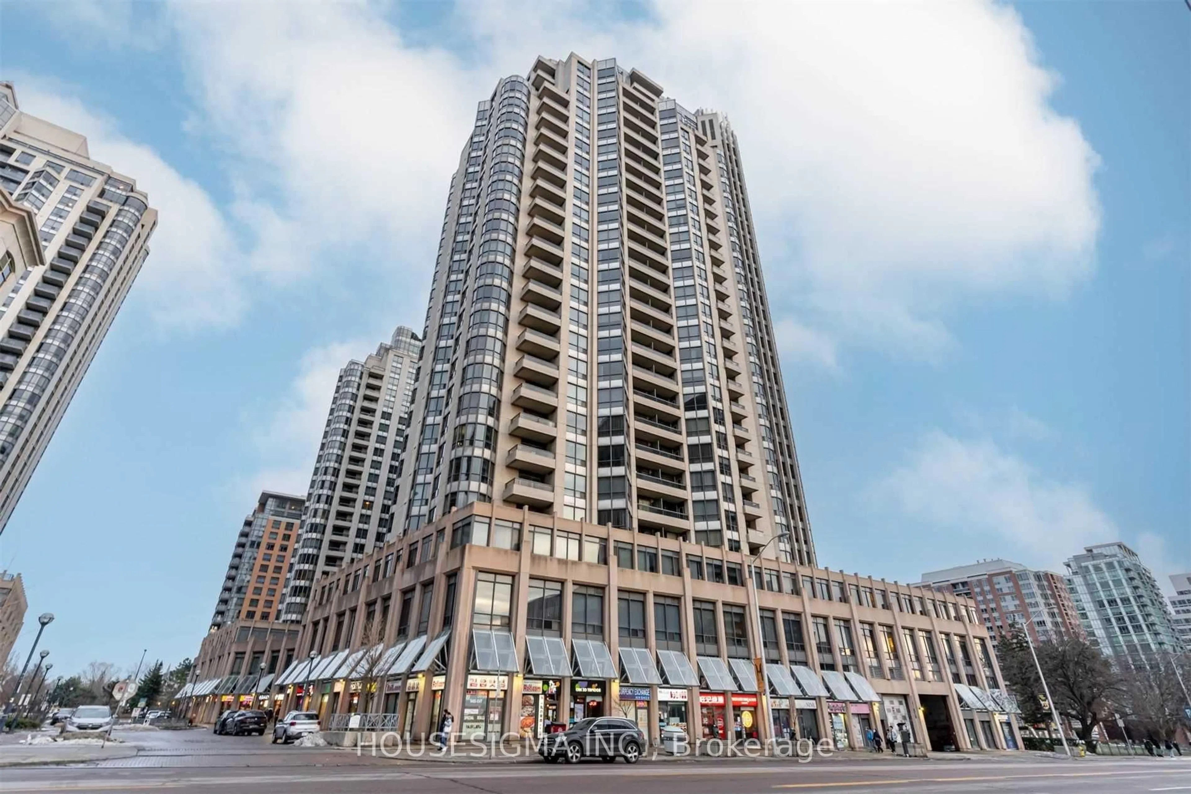 Indoor foyer for 5 Northtown Way #2404, Toronto Ontario M2N 7A1