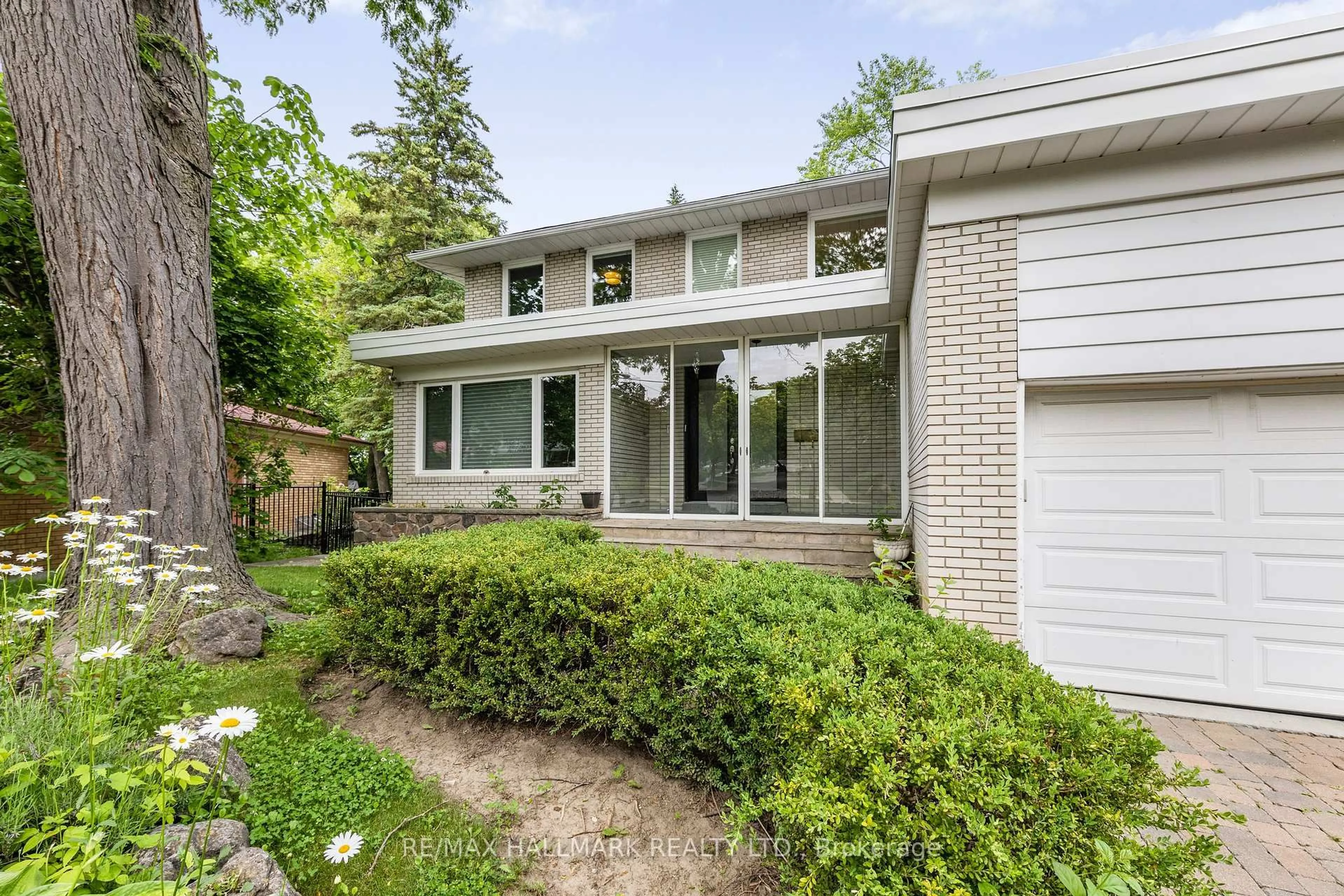Home with brick exterior material, street for 117 Banstock Dr, Toronto Ontario M2K 2H7